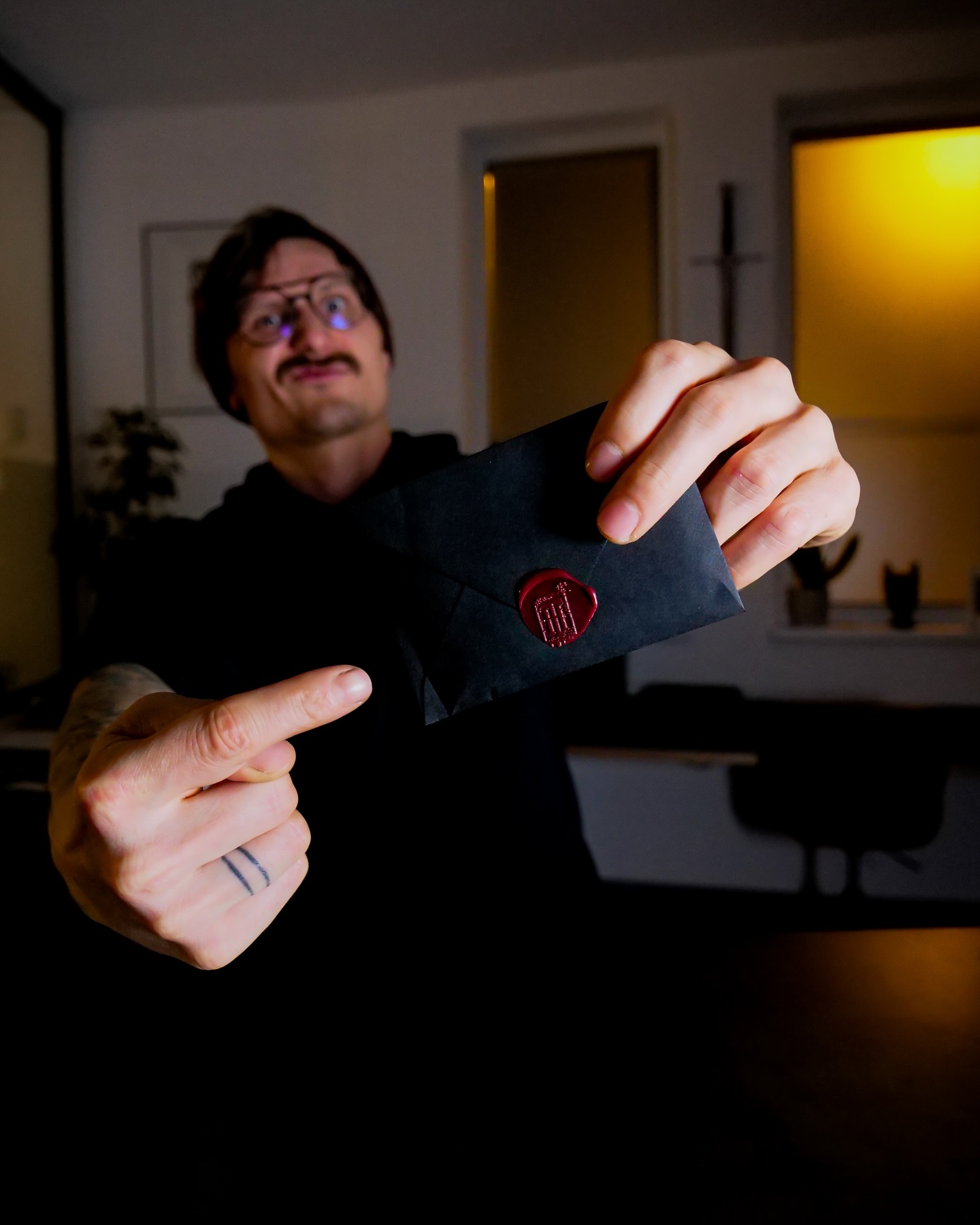 🎁 GIVEAWAY 🎁 ❌ CLOSED ❌
We are giving away a Giftcard worth 500€ 🤑
Redeemable in our studio with the tattoo artist of your choice 🥳
All you have to do is:
1. Like this post
1. Tag 2 friends in the comments to help you get lucky
3. Follow @th_lukas_falkner , @theresalexandra_tattoo , @blk_mink & @lui_tattoos_
Bonus: Share it to your story for an extra shot at winning! 🍀
➡️ The giveaway starts on 26/12/2024 and ends on 02/01/2025 at midnight
➡️ The winner will be contacted via DM by @th_lukas_falkner on 03/01/2025
➡️ Multiple participation is possible
➡️ Open for residents of the EU, Norway or Switzerland
➡️ Must be 18+ years old to participate
➡️ This giveaway is not sponsored, endorsed or administered by, or associated with Instagram.
#tätowierhandwerk #lukasfalkner #tattoo #gift #card