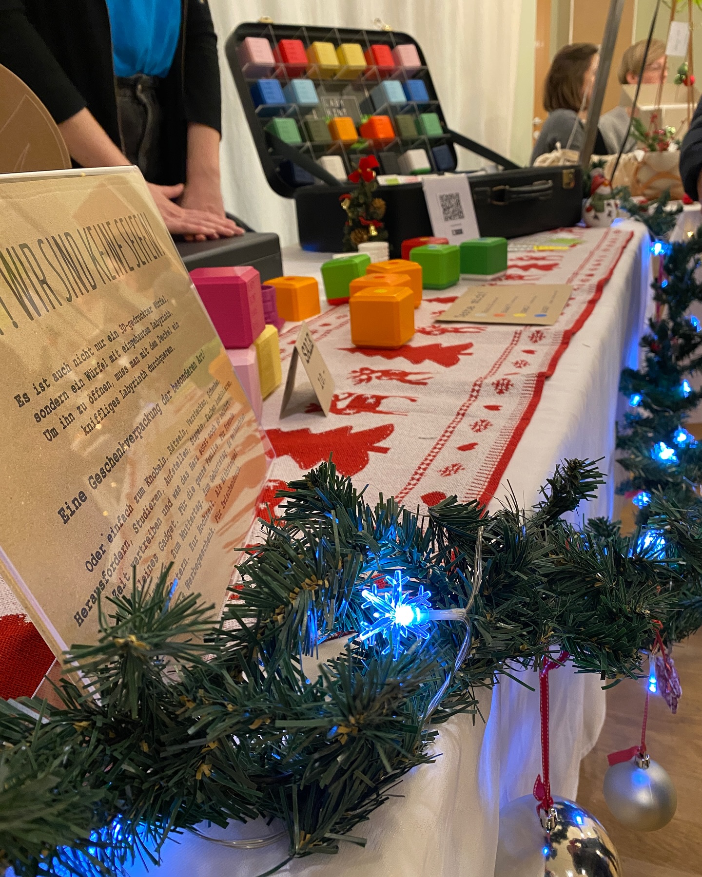 Wir wünschen euch allen wunderschöne Feiertage! 🥳🎄🥂🤩