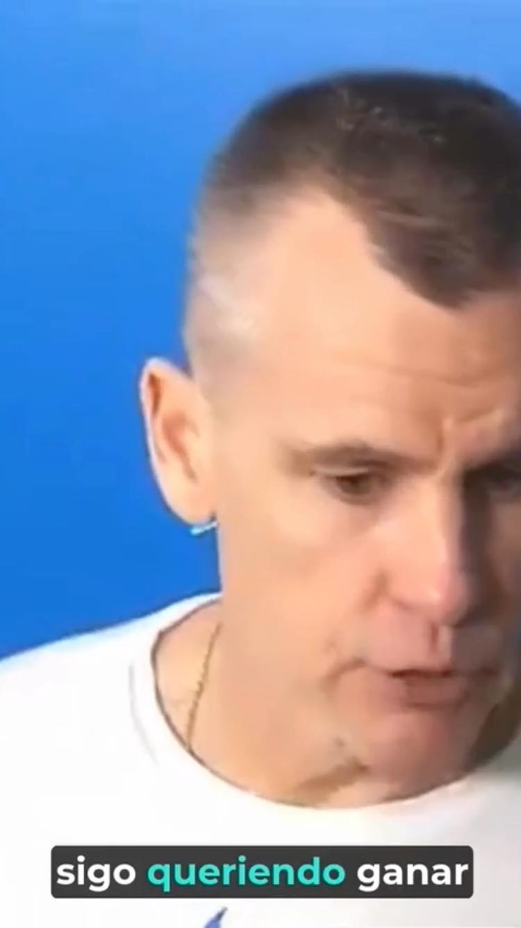 Billy Donovan “Estaba deprimido porque perdí totalmente de vista de qué se trata”.
“Si todo se trata del anillo y el trofeo, pierdes lo más valioso: el grupo de personas y las relaciones que se establecen, personas que trabajan juntas para lograr algo que no podrían lograr por su cuenta”.
#psicología #deporte #deportistas #psicologíadeportiva #psicologíadeldeporte #rendimineto #atención #saludmental #mente #emociones #estímulos #control #online #presencial #psicólogo #psicólogosanitario #psicólogodeportivo #baloncesto #donovan #nba #mentalhealth