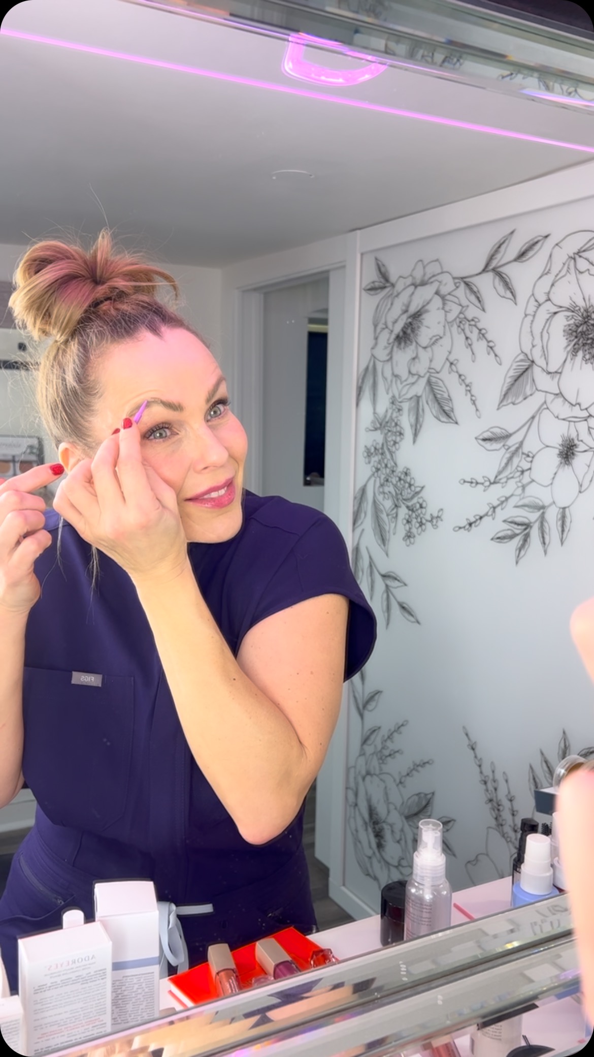 Fix it and forget it with our proprietary brow gel
@brow_werx