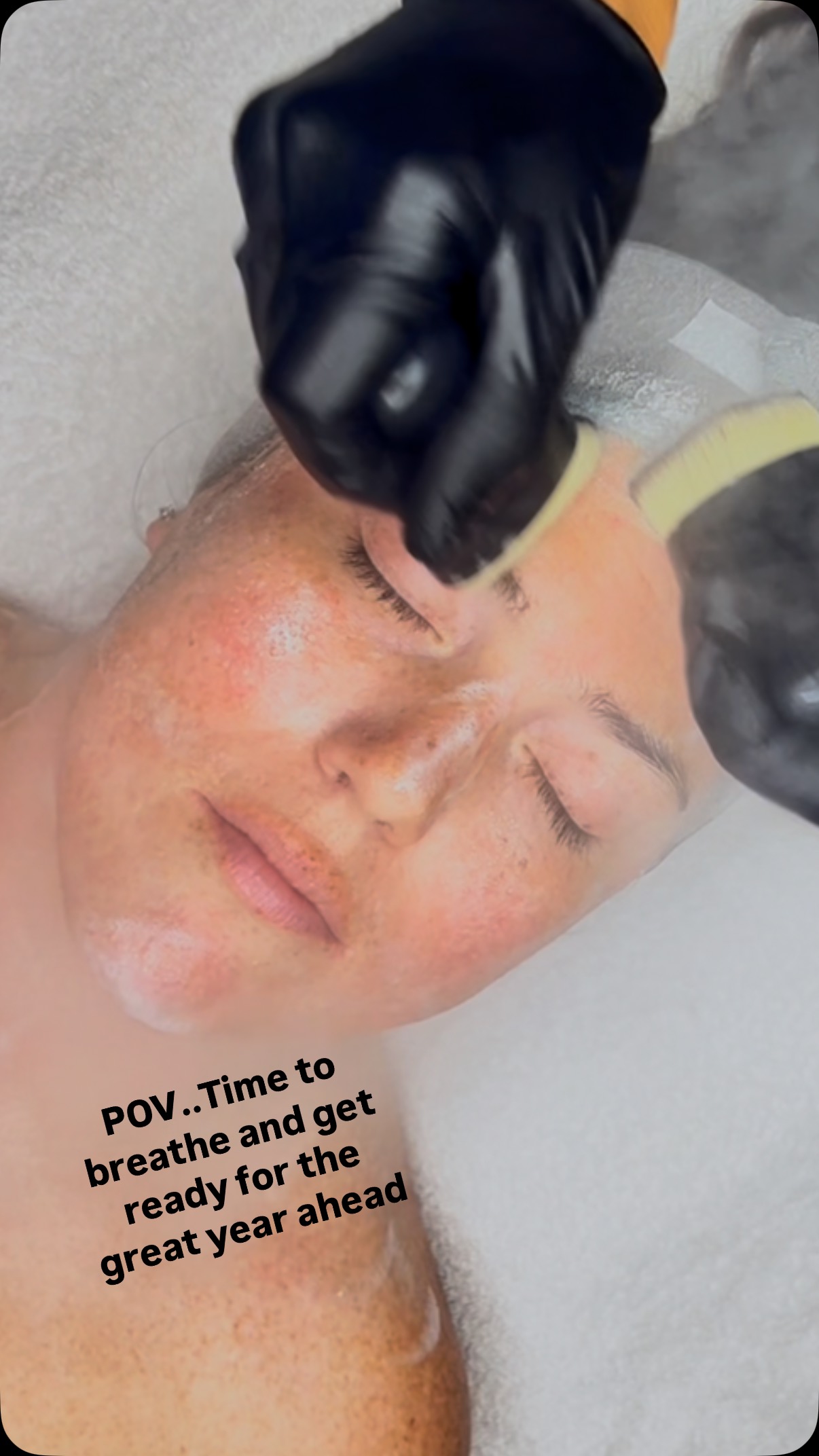 💫Christmas was so magical…..and now it’s time to set those goals, breathe and prepare for the year ahead!
Be kind to yourself as we enter the new year and be in the moment most importantly ❤️
#selfcare #confidence #newyear #loveyourself #bepresent #love