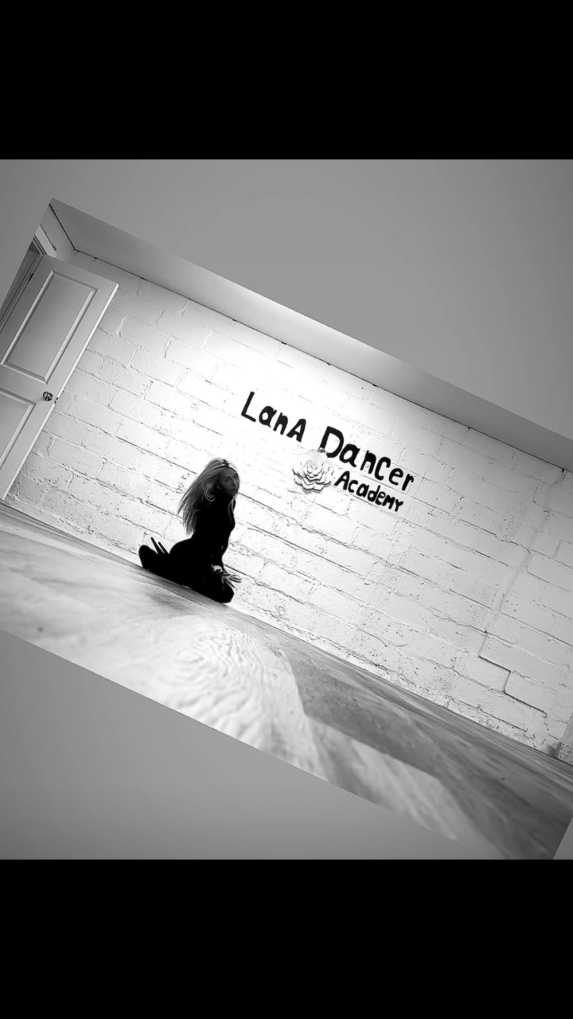 #bogotanj #poledanceparty #poledancenj #openpole #poledancestudio lanadancer.com