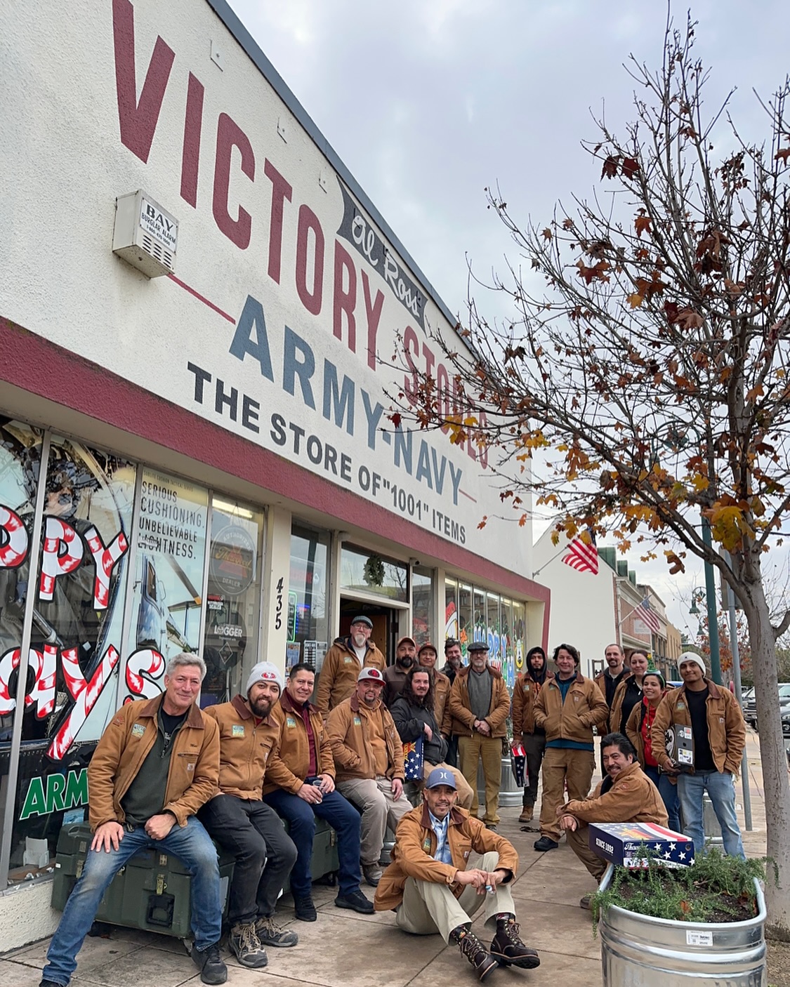 All the bosses, take notes! đ A huge thank you to Western Dovetail for celebrating the holiday season with us! From enjoying barbecue at Gracieâs to raising a glass at Vallejo Brewing Company and finishing with brand new boots from Victory Stores, we couldnât be more grateful for your small business support.