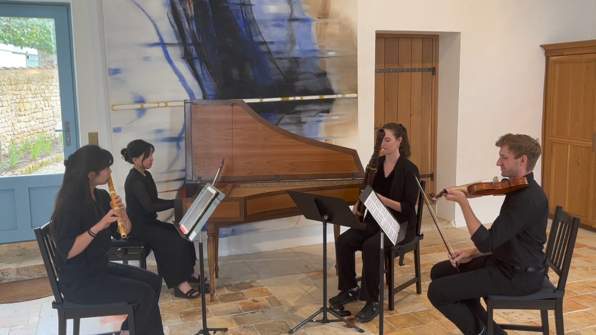 In Nomine Advent Calendar 2024 Day 19
Marc-Antoine Charpentier
Noël sur les instruments, H.534
Or nous dites Marie
In Nomine Ensemble
Baroque violin: Jimmy Drancsak
Baroque flute: Mei Stone
Baroque bassoon: Morgan Davison
Harpsichord: Hanbyeol Lee
Recorded at Maison de la Fontaine in Thiré, France. The 2024 Advent calendar project was recorded during the residency at Les Arts Florissants @lesartsflo in June 2024, supported by the Odyssée Programme and Les Arts Florissants.
Since 2022, the Advent Calendar series has been fully reliant on donations.(link in bio) Please consider supporting the ensemble with your generous contribution. Thank you!
Visit www.innomineensemble.com for more information!
#adventcalendar #holiday #music #baroque #ensemble #earlymusic