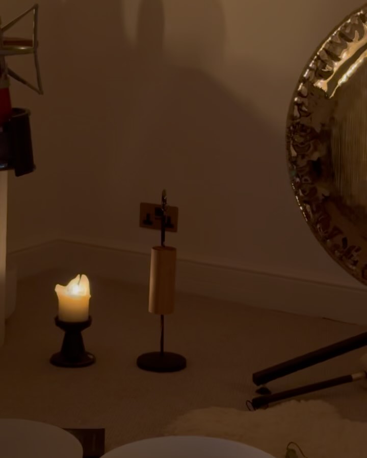 Dreamwave (online)
Sunday 29th Jan ~ 8pm - 9pm
Close out the year softly in sound.
I’ll spend the hour lullabying you into a dreamlike state so you can ensure you finish your 2024 well rested in the comfort of your own cosy bed.
This is my invitation to you to either drift off to sleep straight afterwards or soften into the rest of your evening by journalling or reading fiction. Filling your energetic cup first, prioritising some quality you time and intentionally closing out the last Sunday of the year in deep rest.
Tickets only £11pp - grab them via link in my bio/stories. See you there! 🤍