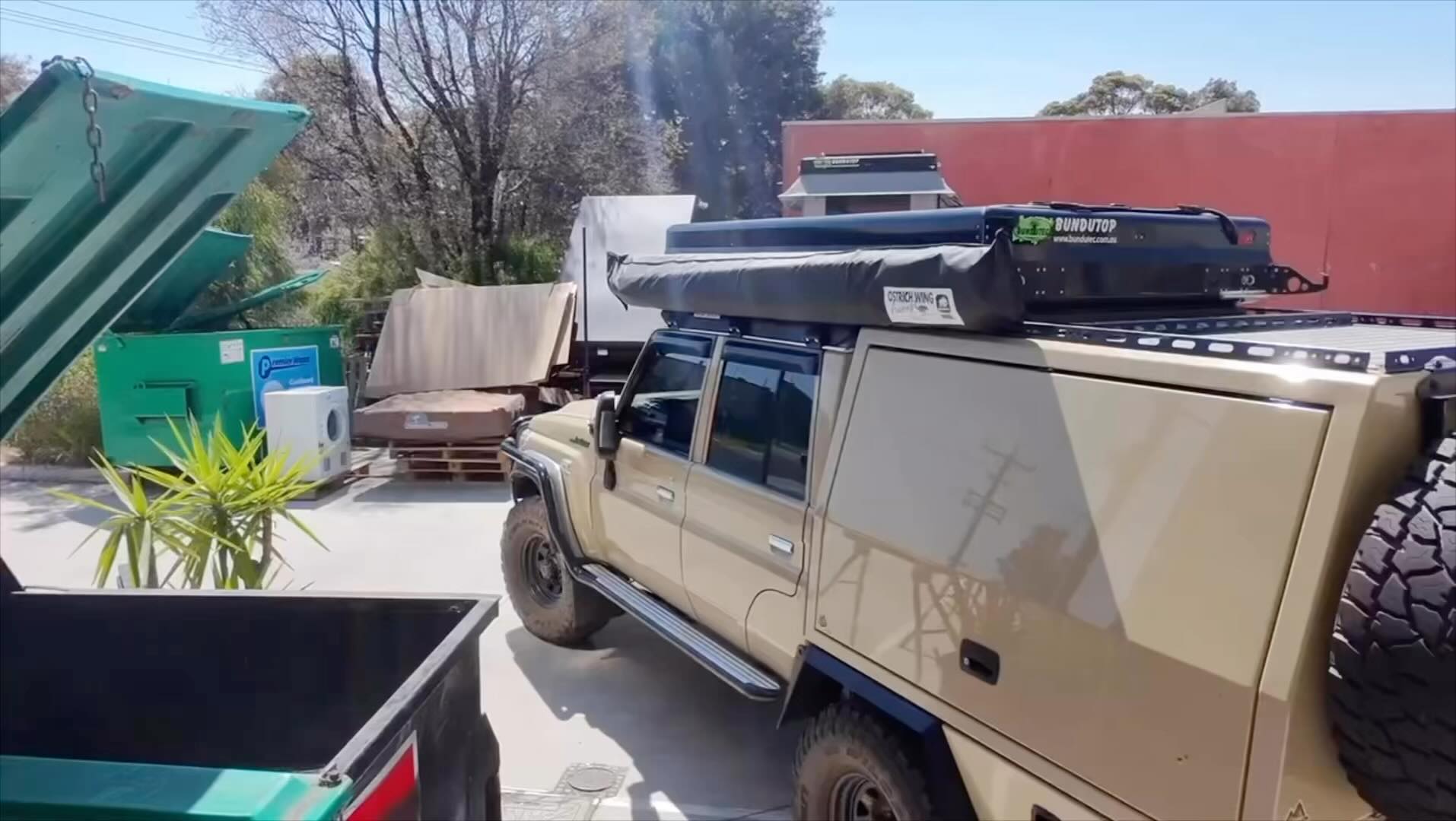 Tough Touring 79 Series over cab roof rack - this one is the roof top tent varient - balancing Rtt loads between the drive wheels is super important for vehicle handling on and off road.
