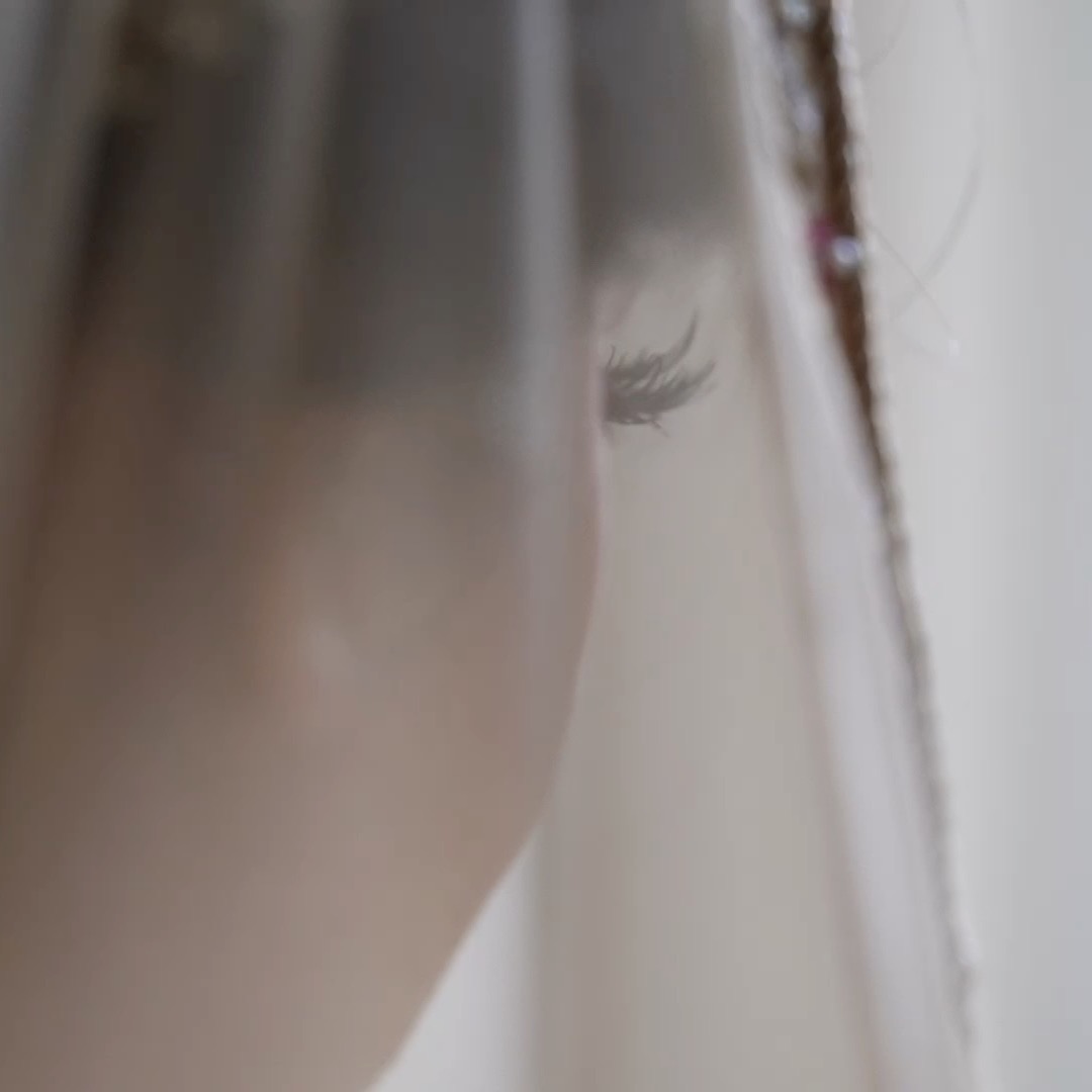 Avneet & Lakshay’s wedding was a breathtaking blend of cultures, love and unforgettable celebrations. 🌸 Day 1: A vibrant Hindi Sindhi ceremony at the iconic Hedsor House. 🌺 Day 2: A solemn Sikh ceremony at the Gurdwara in Shepherd’s Bush, followed by a dazzling reception at the stunning Kew Gardens. Every moment was filled with beauty, joy, and tradition, making this celebration truly one-of-a-kind. 🎥✨ #andreiweddings #hinduwedding #sikhwedding #hedsorhouseweddings #kewgardensweddings #weddingvideographer #culturalweddings