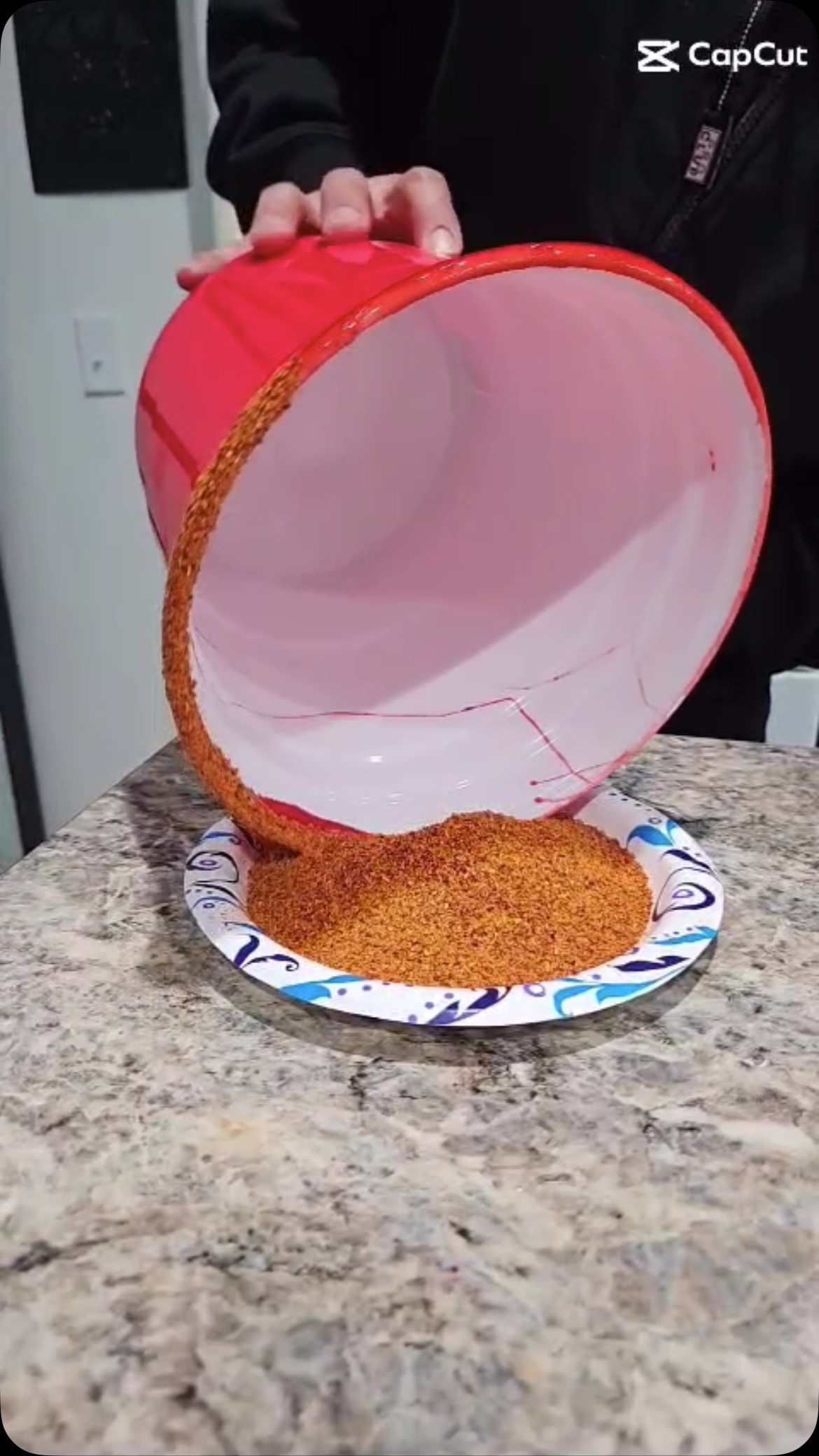 El Palomazo party bucket 210oz of deliciousness #drcuracruda#paloma#strawberrypaloma#michiladas#centenariotequila