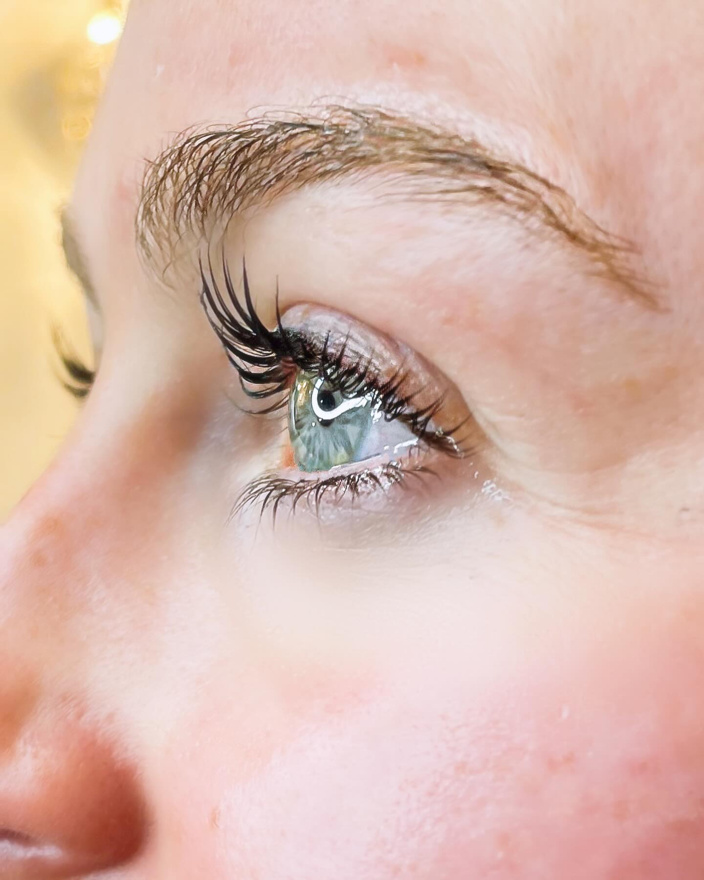 The eyes truly are the window to the soul.
They carry secrets and truths, have the ability to set hearts ablaze, and they can capture attention without a single word spoken.
Let your eyes (and your lashes and brows) say what’s truly in your heart.
@brow_werx
#microblading #lashlift #lashserum #browlamination #nanostrokes