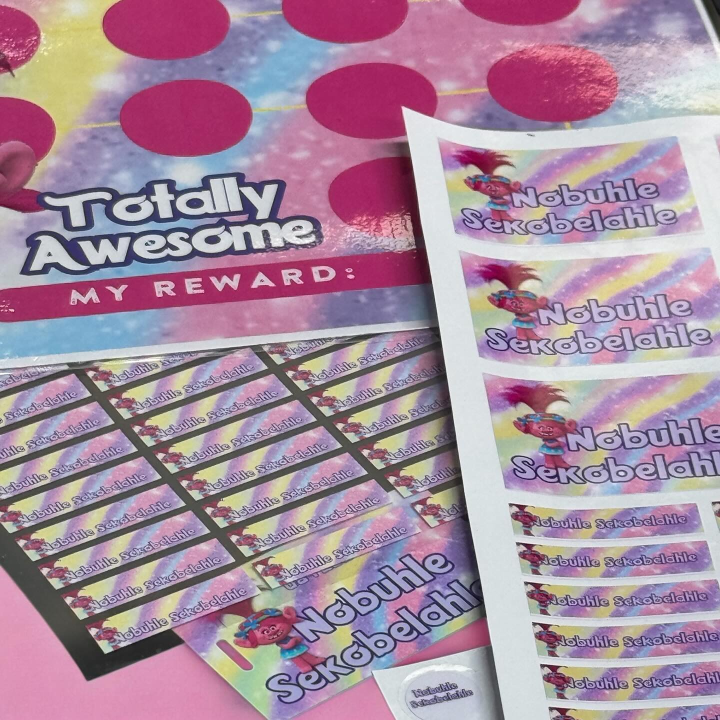 🎒✨ Back-to-School Fun is Here!✨ Get ready to rock the new school year with our awesome personalized labels that make everything uniquely yours!
What’s Inside:
- Bag Tag: Make that backpack the coolest on the block!
- Book Labels
- Clothing Labels: Washable and stylish—perfect for school uniforms!
- Water Bottle & Lunch Box Labels: Tough enough to survive lunchtime shenanigans!
- Wrap-Around Pen Labels: No more pencil mix-ups—let the art adventures begin!
🎉 And there’s more:
- Rewards Chart & Stickers: Make chores fun and keep track of awesome achievements!
- Lunchbox Notes: Sneak in some love and giggles with sweet surprises!
🌟 Customize Your Pack: You can also add more to your bundle to ensure you’ve got everything you need for a fantastic year ahead!
Get ready to start the school year with fun and motivation! Let’s make it the best one yet! 🌟📝🎈