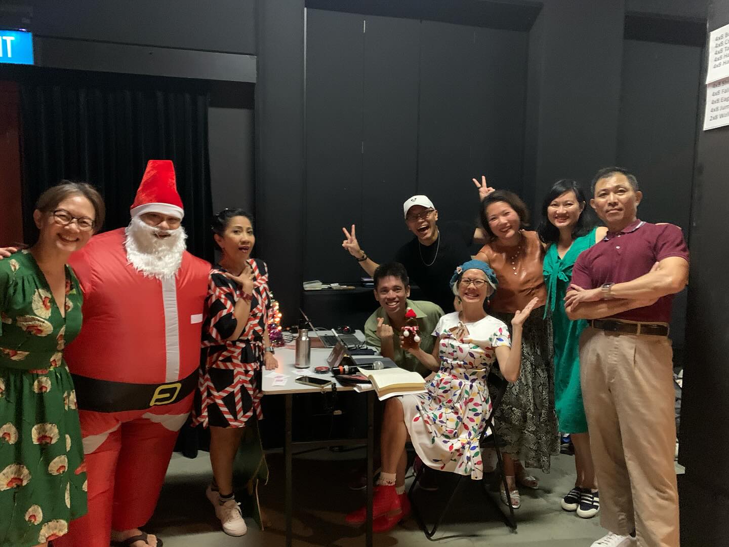 The 1998-2001 crew for @swingstation.sg ! Lots of love to my original teacher @sing_lim for bringing #swingdance into our lives in our teenage years ❤️❤️❤️