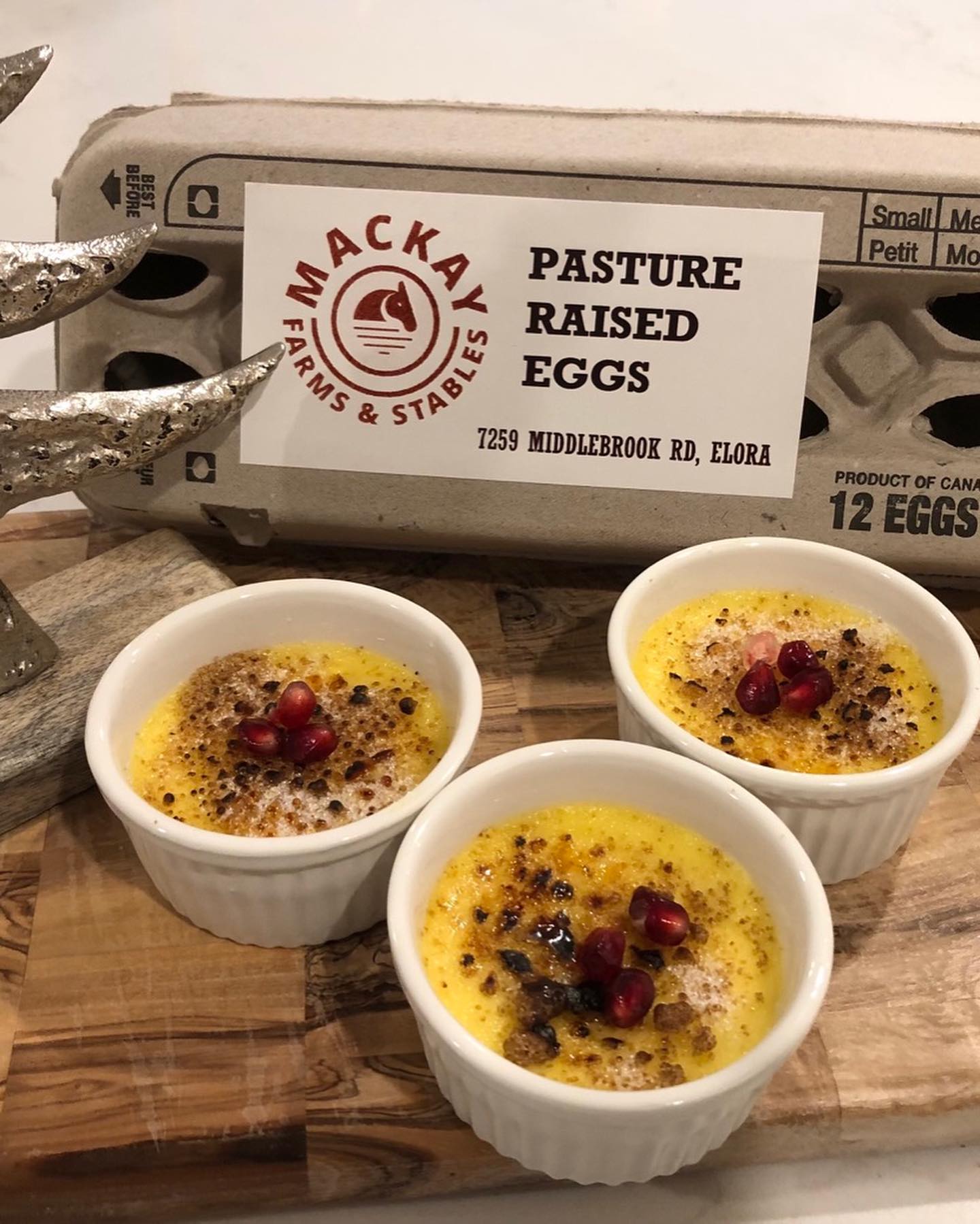 Getting eggs into your Christmas feast! @mackayfarms #organically raised eggs #cremebrûlée