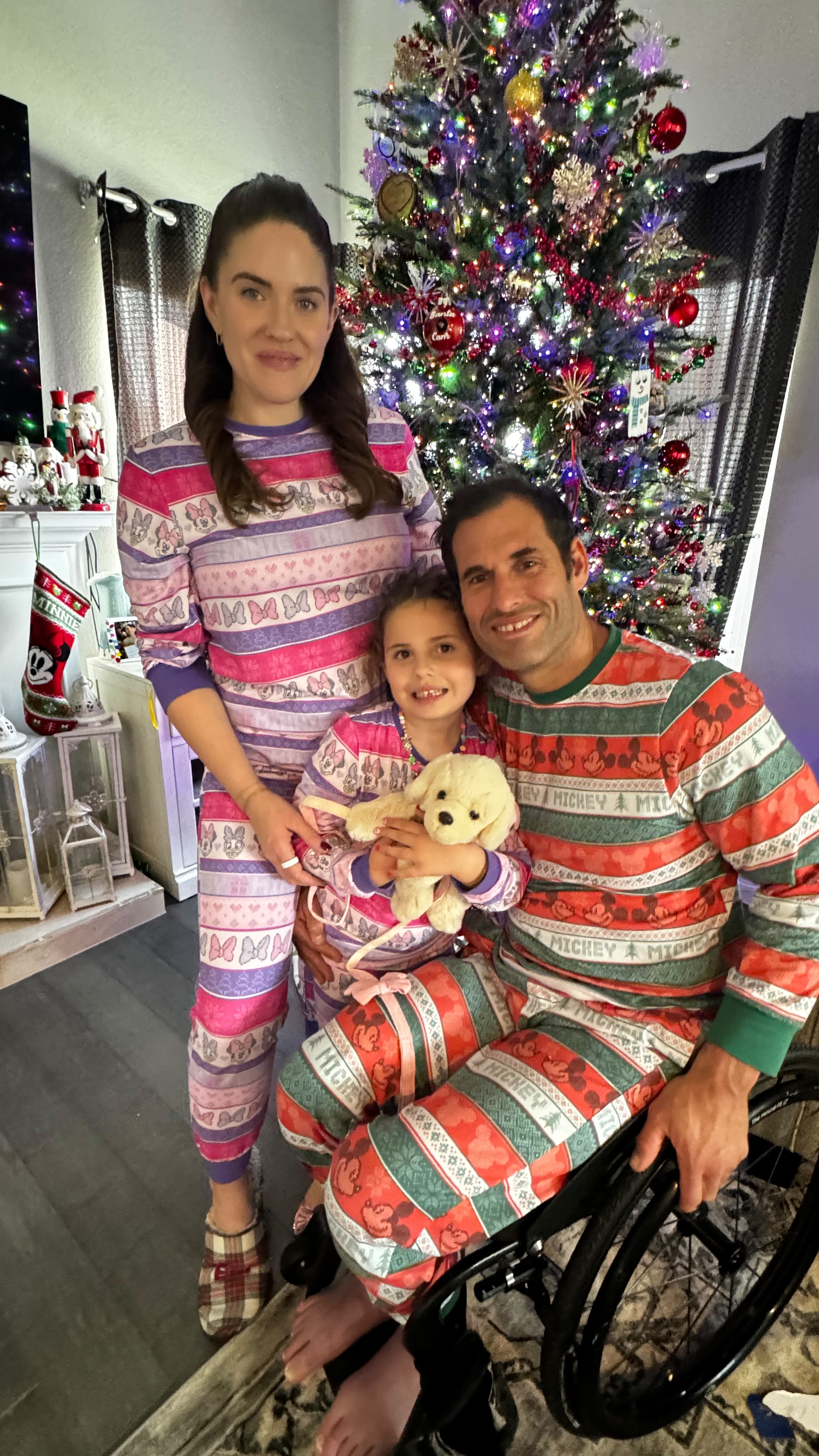 Christmas in Cali was jam packed with holiday memories. Addison makes the holidays, well everything, so magical. Feeling blessed this year and looking forward to the abundance 2025 will bring. Happy holidays 🎄