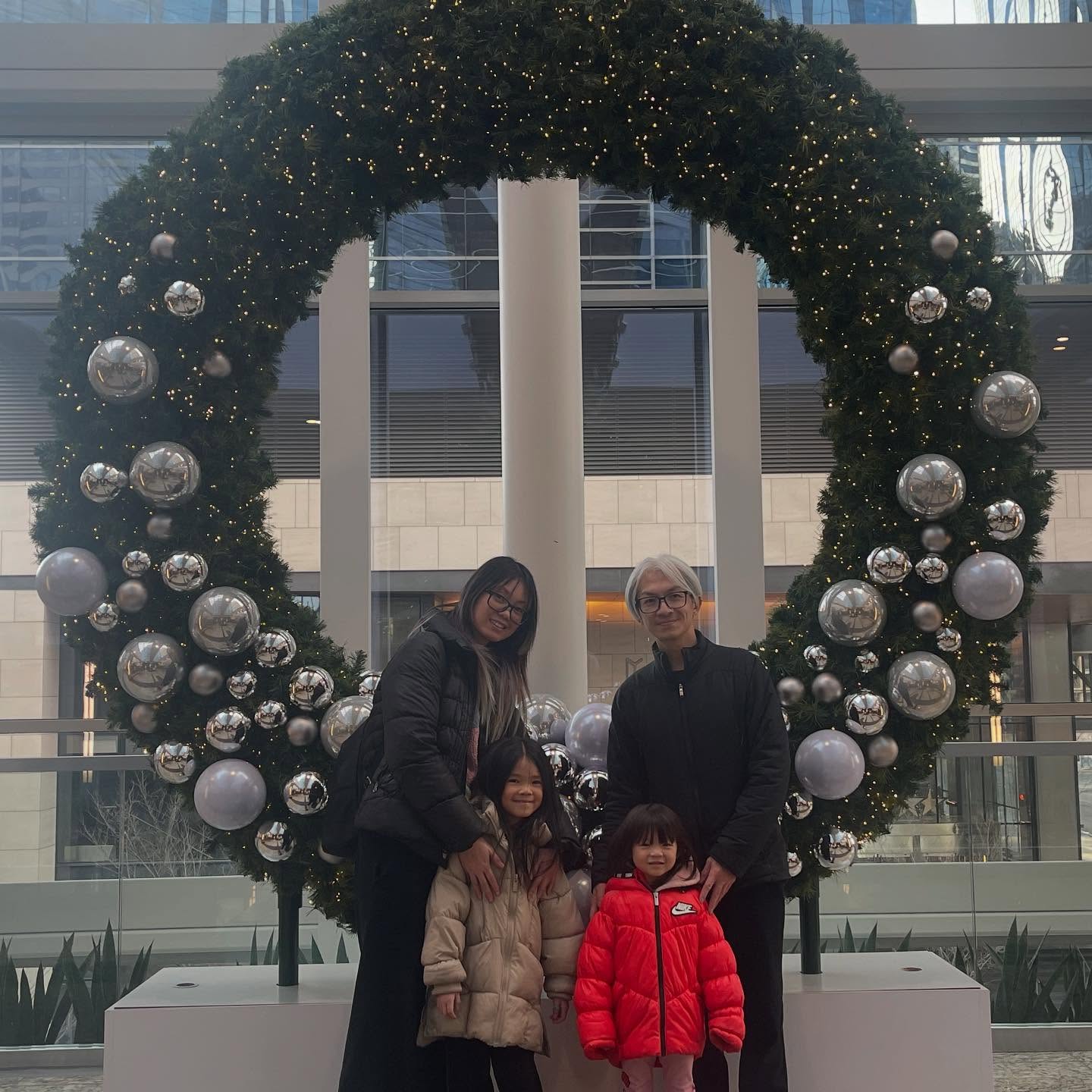 MERRY CHRISTMAS
Merry Christmas to everyone from our family to yours ❤️
We will be reopening in the New Year with the salon starting on Friday, January 3 and the spa on Monday, January 6.
Holiday promos will run until December 31.
.
.
#yyc #yycnow #yycbusiness #yyclocal #calgarybeauty #yycspa #yycsalon #yycfacials #yycbrows #yycstylist #yycshopping #calgarysmallbusiness #yycbeauty #yycesthetics #yycfacial #calgaryhairstylist #yychair #yycsmallbiz #yycsmallbusiness #yycgirls #yycbalayage #yycskincare #calgary #yyclocal #yychomebasedbusiness #yychomebasedsalon #yychomebasedesthetics #yycwaxing #yycmen #yycskin