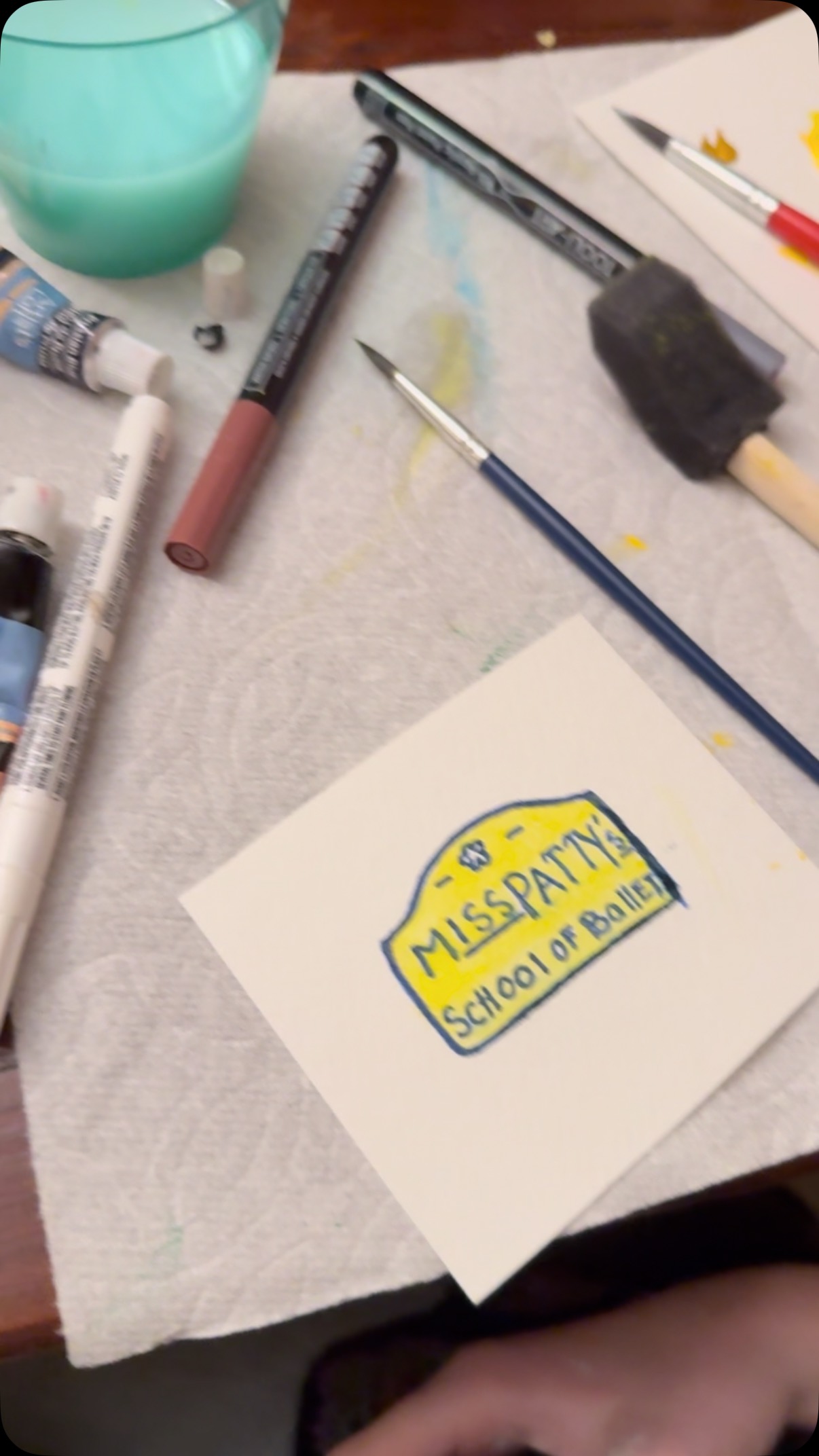 A little holiday art for our tree in #christmasinstarshollow #gilmoregirls #starshollow anticipation of our visit to Stars Hollow tomorrow @wbstudiotour