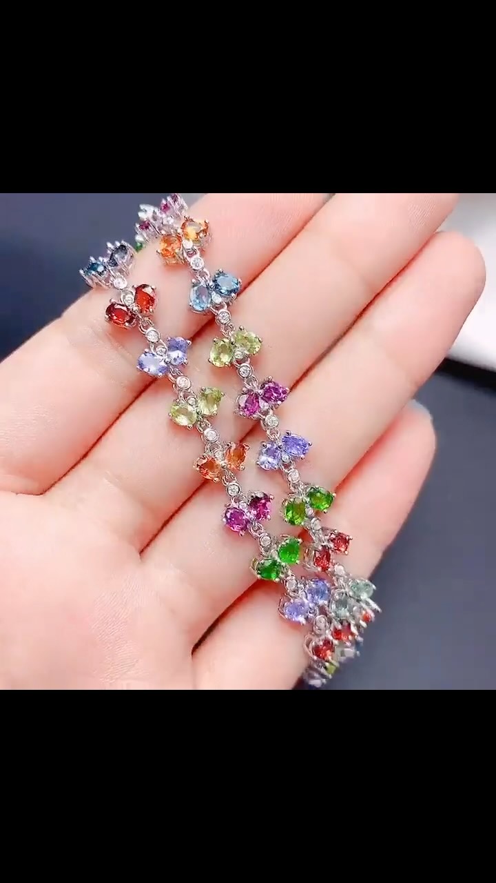 #gemstonejewelry
#preciousgems
#opalass
#bracelets
#bracelet
#silverbracelet
#accessories
#instajewelry
#jewelrygram
#shopsmall
#opalgemstone
#supportlocal
#moonearrings
#925silver
#fire
#weddingjewelry
#gemstonejewelry
#uniquejewelry
#giftsforher
#europe
#usa