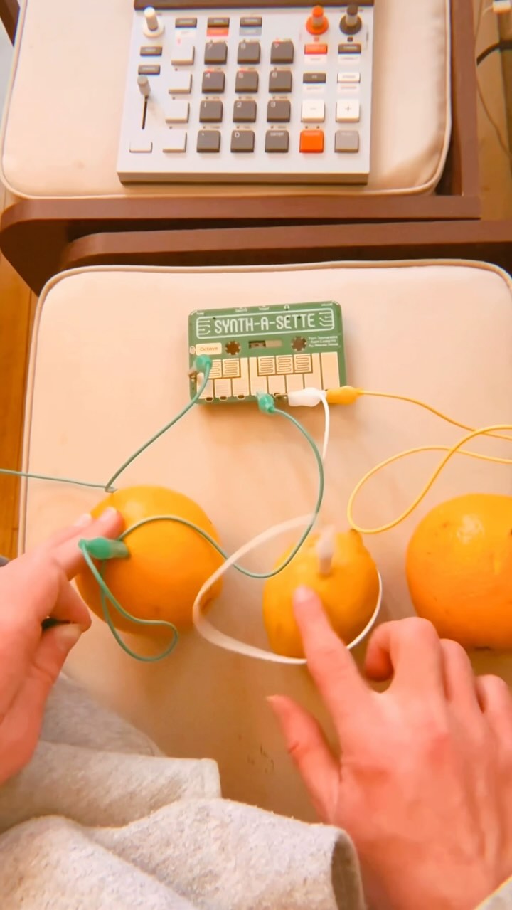 Fruit phonk 🍊
Just realized the melody is just the skype theme in minor lmaoo
@teenageengineering @buildmicrokits
•
•
•
#synth #videogamemusic #cassette #fruity #funk #gamecomposer #stavrosfirst #koii #synthasette