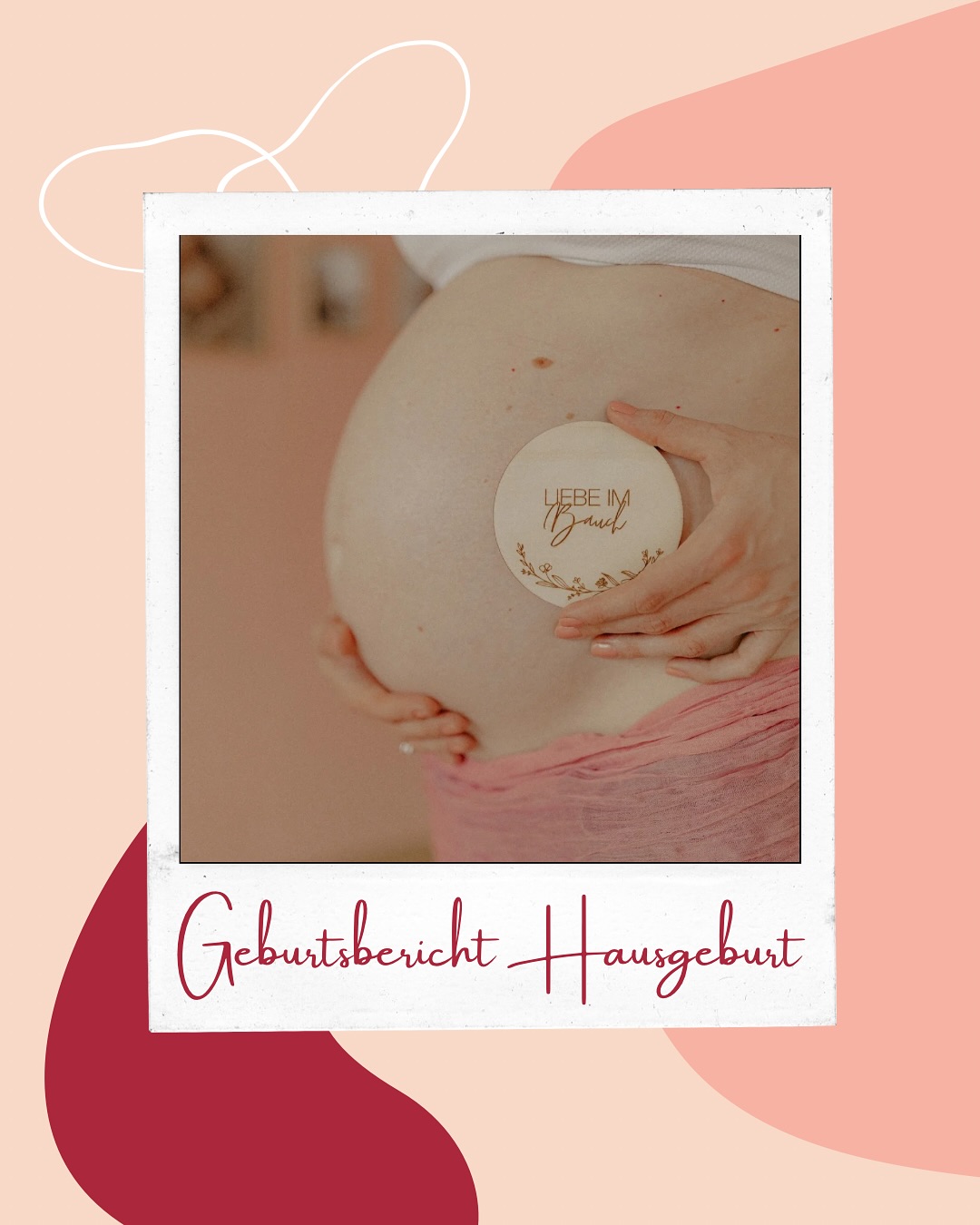 Geburtsbericht-Hausgeburt-Wassergeburt ♥️
Ich lernte deine Mama zu Jahresbeginn kennen, und wir haben sofort gespürt, dass wir eine besondere Verbindung zueinander hatten. Es war, als würden wir uns schon ewig kennen.
Deine Mama wünschte sich eine Hausgeburt, und nach langer Suche hatte sie endlich Glück: Die liebe Kirsten @hebammen_kirstenundklara war bereit, die längere Anfahrt auf sich zu nehmen, um uns zu unterstützen.
Deine Mama bereitete sich wunderbar auf deine Geburt vor und visualisierte immer wieder den Moment, in dem du zur Welt kommen würdest. Alles war perfekt vorbereitet, und so warteten wir voller Vorfreude und Vertrauen auf dein Zeichen.
Am Abend des 30.05. schlief ich ein, ohne mein Handy zu überprüfen, schreckte jedoch mitten in der Nacht plötzlich auf und stellte es auf „Laut“.
Nur zwei Stunden später, um 2:40 Uhr, rief mich deine Mama an, um mir zu sagen, dass sie bereits seit zwei Stunden leichte Wehen spürte, aber noch etwas liegen bleiben wollte.
Um 5 Uhr war an Schlaf nicht mehr zu denken, und so vereinbarten wir, dass ich mich langsam auf den Weg machen würde.
Als ich ankam, war deine Mama total entspannt, lächelte mich an, und ich wurde sofort von der Oxytocin-Bubble eingehüllt. Sie veratmete jede Welle leise und konzentriert, während sie auf dem Ball saß, wippte und intuitiv ihr Becken kreiste. Ich bereitete uns einen warmen Rohkakao zu, und schon trafen auch Kirsten und Klara ein.
Kirsten hörte nach deinen Herztönen und richtete sich im Esszimmer alles zurecht.
Weiter in den Kommentaren ⤵️