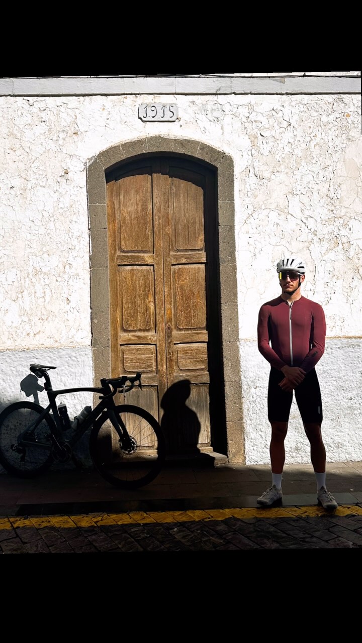 Not a lot to report from Gran Canaria, just getting dialed in ⚖️ for the season.
📸 @_reisefuedli
#trainingcamp#surpassyourself#trilife#season2025#triathlontraining