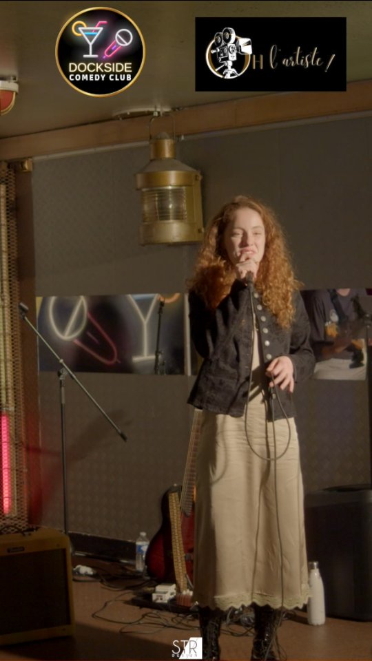 Retour sur notre 3eme édition Dockside Comedy Club X Oh l'artiste! 7 décembre 2024 🔥 les talents emergents de la scène musicale et humoristique !
Extrait passage de @emmabattini et son super guitariste @gin0lax
Captation vidéo
@dockside_comedy_club @str__design
Passage complet sur notre chaîne YouTube @ohlartiste
#humour #humoriste #standup #standupcomedy #docksidecomedyclub #ohlartiste #comedyclub #chant #chanteuse #concert #concertlive #live #spectacle #musique