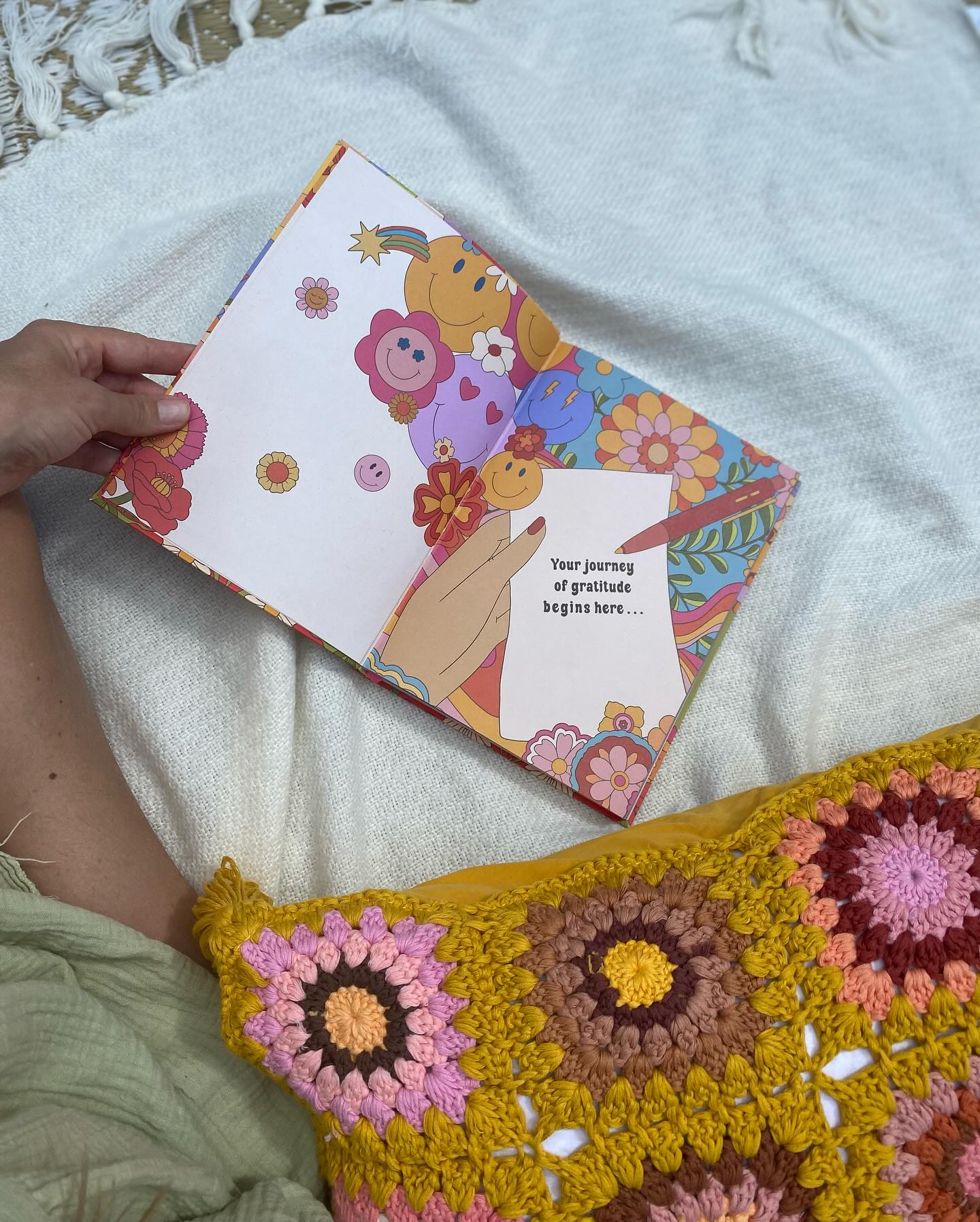 Make 2025 your best year yet by rewiring your brain to focus on and look for the positivity, beauty and joy that is within you and surrounds you each and every day by starting a daily gratitude practice.
Only 9 journals left - a retro inspired, guided daily gratitude journal with handdrawn illustrations and beautiful quote to keep you motivated and inspired in your daily practice - grab yours today!
.
.
.
#2025 #make2025yourbestyearyet #mindset #positivemindset #gratitude #gratitudejournal #dailygratitudepractice #journaling #rewireyourbrain