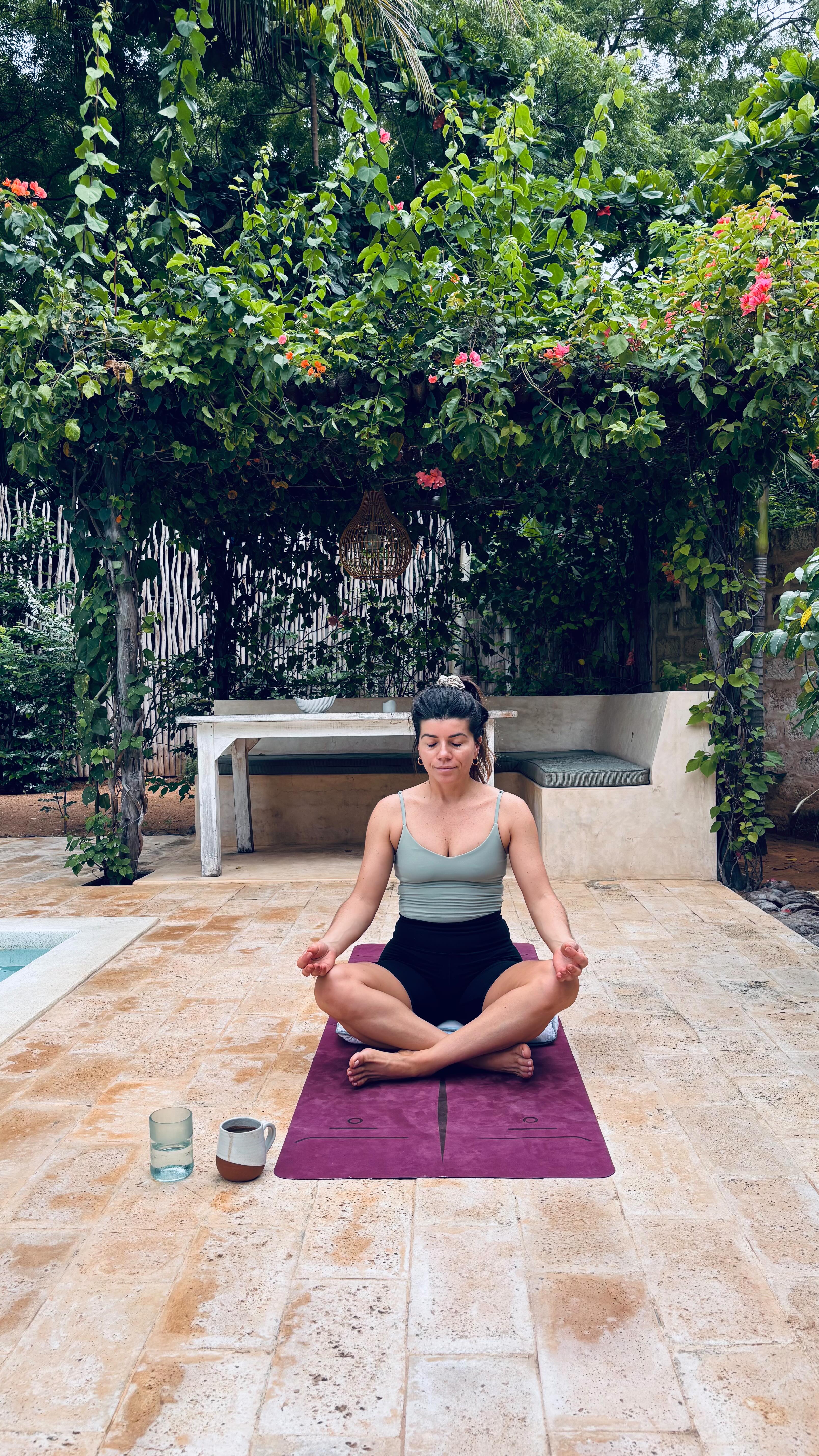 “There will be challenges
Unwanted moments
Unexpected heartache
Unforeseen difficulties
Times when you have no other option
But to face the chaos
Life will ask you to stand tall and grow
Even when you are tired
And in these moments of expansion,
You will see
That you are more than a match
For what scares you
You are stronger than you imagined”
📝 @yung_pueblo
#happynewyear #beginnings #emerging