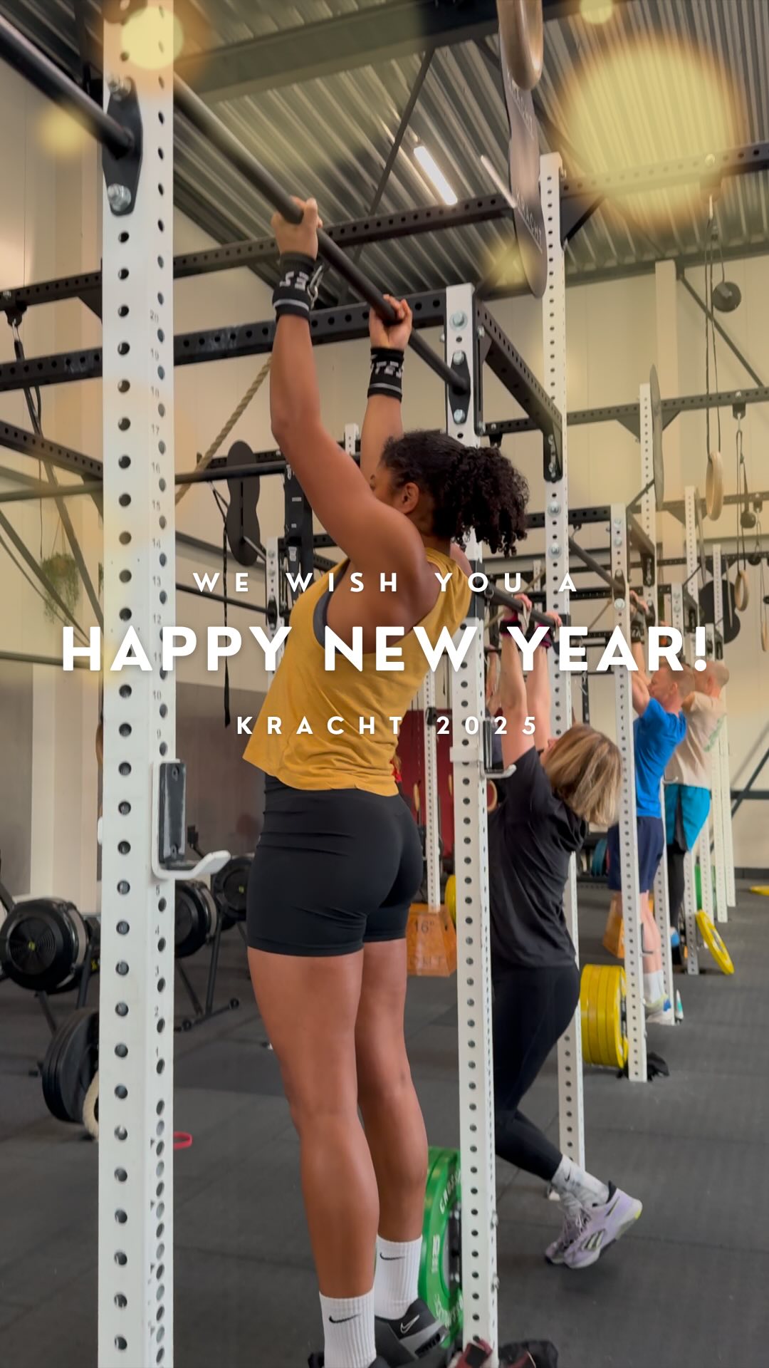 🎉 What a Year, Kracht Fam! 🎉
2024 was an unforgettable year at Kracht Amsterdam—full of sweat, PRs, mobility gains, and so many incredible moments together. 💪 To our amazing members: thank you for your energy, dedication, and for making Kracht a true community. To our incredible coaches and staff: you’re the heart and soul of everything we do. ❤️ A special shoutout to @mbt_amsterdam for keeping us moving pain-free also ❤️🔥
As we wrap up 2024, we’re so excited for what 2025 has in store—new challenges, bigger goals, and even stronger bonds. Let’s make it the best year yet, filled with love, happiness, health, and (of course) epic workouts! 🏋️♀️
Wishing you all a Happy New Year, Kracht family—here’s to smashing goals and lifting each other up in 2025! 🚀
#happynewyear #krachtamsterdam #fitnessgoals2025 #strongertogether #workoutfamily #newyearnewgoals #amsterdamfitness #krachtjourney