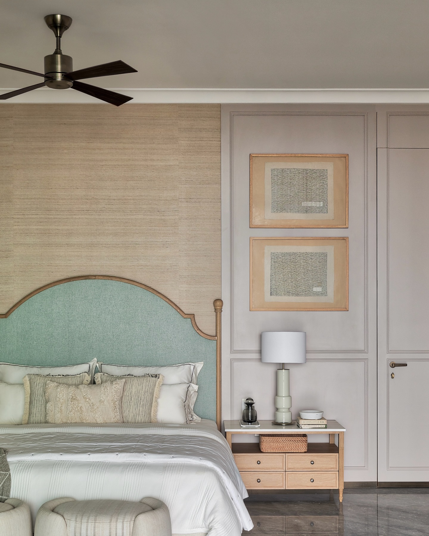 One of our favorite bedrooms, this neutral soothing space was created with a combination of greys, taupes and rustic beiges...
Creamy taupe mouldings envelope the textured woven walls beautifully.. The contrasts of ivory and grey marble blend seamlessly with the many wood tones on the room..
We love creating spaces with loads of layers and textures that create a feeling of depth and timelessness... 🤍
Interior Design & Styling: @casa_novo
Size: 5,500 sq.ft
Location: Mumbai, India
Project: Casa Three Sixty
📷: @pulkitsehgal7
#design #interior #homedecor #architecture #home #decor #interiors #homedesign #art #interiordesigner #furniture #decoration #interiordecor #interiorstyling #luxury #designer #handmade #inspiration #livingroom #furnituredesign #realestate #instagood #style #architecture #designinspiration #interiordecorating