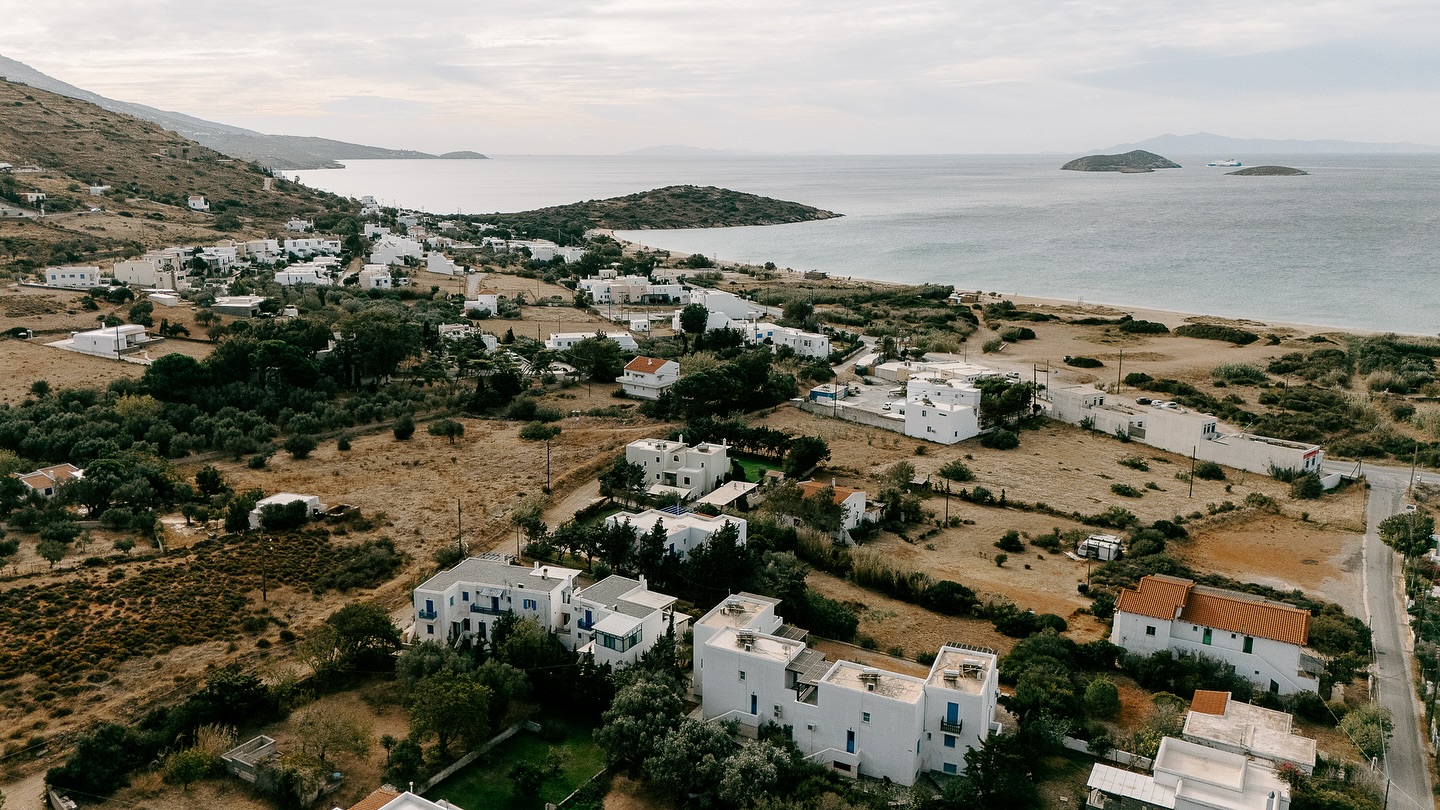Welcoming the New Year with dreams of tranquil escapes and unforgettable moments by the sea. Aelia Andros invites you to experience a year full of peace, beauty, and authentic Greek charm. Here’s to 2025—your year of travel and discovery! 🌊✨ #HappyNewYear #AeliaAndros #IslandLife #GreekGetaway