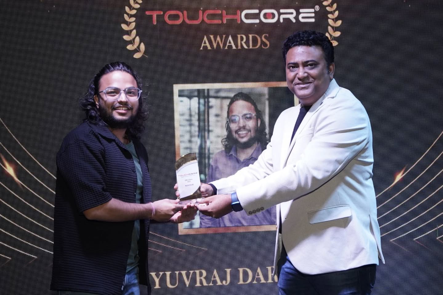 At Euphoria 2024, we proudly honored Yuvraj Darwani as the winner of the Touchcore IDEAthon 2024 for his concept of a 𝗚𝗮𝗺𝗶𝗳𝗶𝗲𝗱 𝗪𝗼𝗿𝗸𝘀𝗽𝗮𝗰𝗲! 🏆
Yuvraj’s idea stands out for its potential to revolutionize the workplace experience. By integrating gamification into daily workflows, his concept aims to make work more engaging, encourage collaboration, and drive productivity in an innovative way.
Congratulations, Yuvraj, on this well-deserved recognition! Your creative thinking is a testament to the spirit of innovation we cherish at Touchcore Systems. 🎉