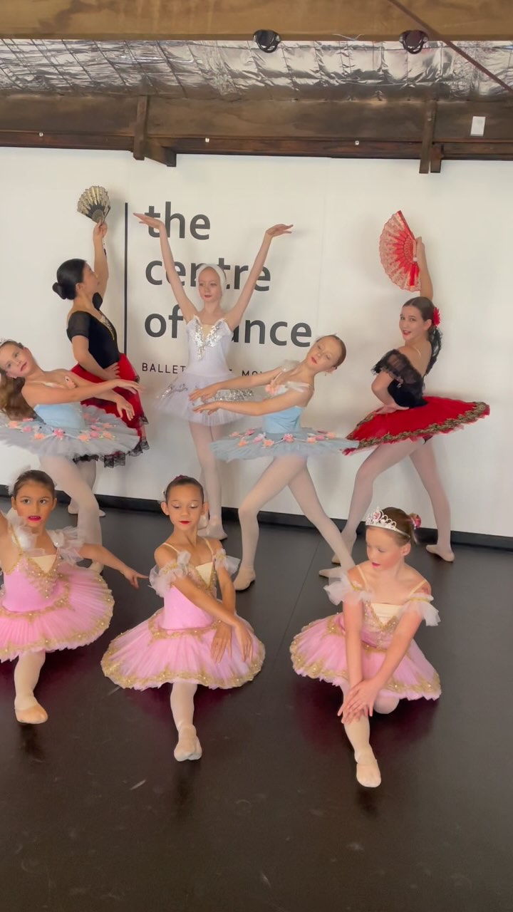 What an incredible year it has been at the studio! We’re so grateful for the moments shared with our adult and children students. It’s been a year of growth, learning, challenges, and fun, and we couldn’t be prouder of everyone’s progress.
Wishing you a joyful New Year celebration and looking forward to seeing you refreshed and ready for 2025!
Have you set your goals? Whether it’s improving technique, trying a new class, or joining competitions, we’ve got something for everyone—kids and adults alike.
Start your ballet journey or continue progressing with us at The Centre of Dance. Enrolment is open now—follow the link in our bio to secure your spot.
See you soon!
#ballet #bulimba #kidsballet #adultballet #danceclasses #balletjourney #bulimbaballet