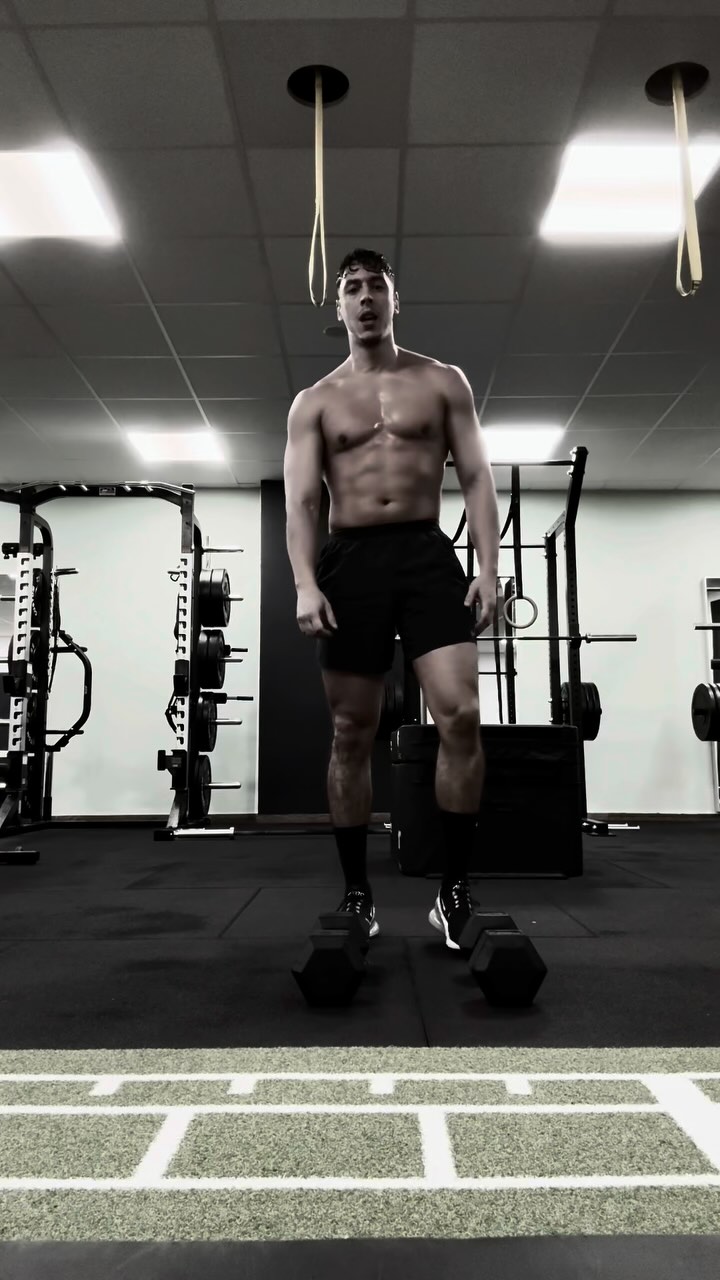 💥GOODBYE 24💥
WORKOUT:
DEVIL PRESS
KB SQUAT SWINGS
FARMES CARRY
DB THRUSTERS
SLAM BALLS
PUSH UPS
SHOULDER TAPS
OVER BOX JUMPS
1 min ON - 30 sec OFF
2 min break between rounds
3 Rounds
#bremen #bremenviertel #functionalfitness #workout #wod #wodoftheday #circuit