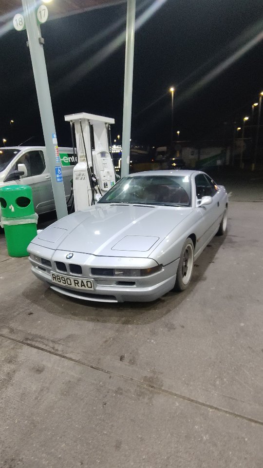 The last fill up before being shipped to the states. 1998 BMW 840. Gas in England is way to expensive.
DM us to import your next euro classic car.
#e31 #850CSi #850