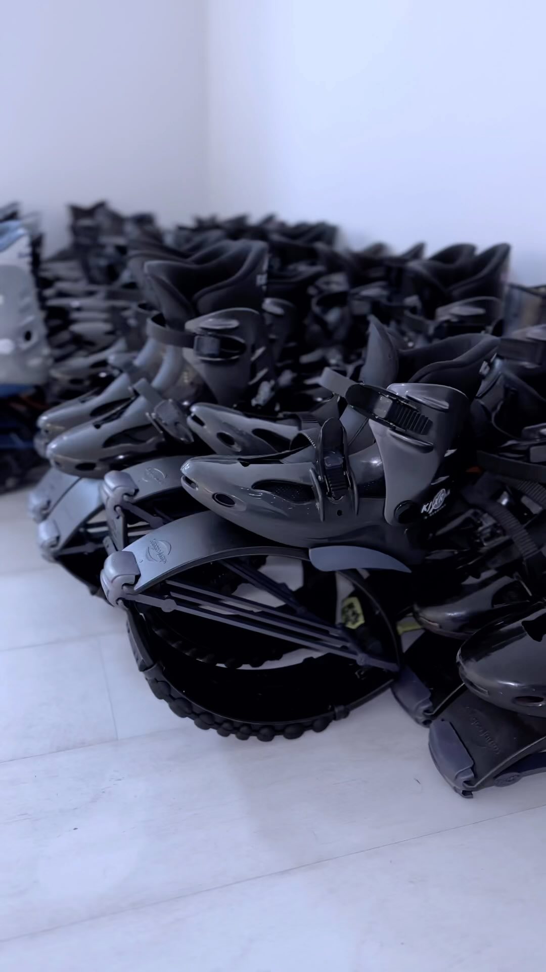 Kangoo Jumps w/ @sebastian.fetes
Hai să ardem calorii împreună!
Marț & Joi ➡️ 21.00
Înscrierile se fac prin mesaj!