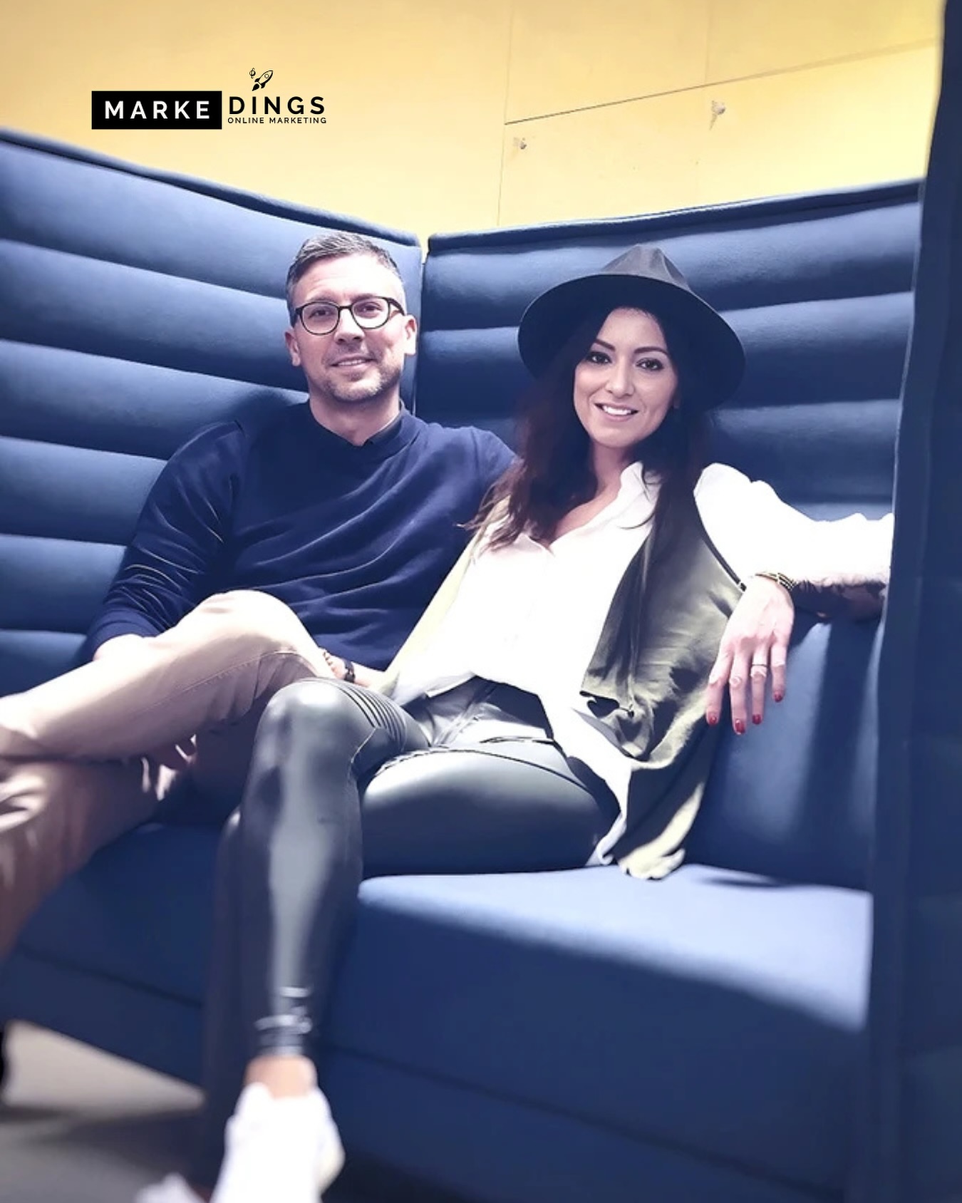 Wie viel Brainpower braucht es, um eine Rakete ins Marketing-All zu schiessen?
Spoiler Alert: Eine ganze Galaxie! 🌌✨
🎯 MarkeDINGS – Das Ding für EUER Marketing 🎯
Ihr habt richtig gelesen: Wir haben die letzten 10 Jahre nicht nur Ideen gesammelt, sondern echte Sternstunden des Marketings kreiert. 🌟 Vom ersten Konzept in der Schublade bis zum fertigen Raketenstart – unsere Mission: Euer Marketing aufs nächste Level zu bringen. 🔝
📊 Anstelle von Luxusschlitten und Champagner-Duschen haben wir unser Budget in den letzten Jahren in Brainpower und Mindset investiert, um unser Oberstübchen mit ultimativem Know-how zu füttern. Unser Space Shuttle ist mittlerweile mit Theorie- und Praxis-Schubkraft ausgestattet und an Bord befinden sich: Strategien, die polarisieren, Content, der begeistert, und Visionen, die euch zum Nachdenken bringen. Denn sind wir mal ehrlich: Ohne eine Prise Cosmic Creativity bleibt die Rakete am Boden. 💥
👩🚀 Unser Ziel? Euch mit der Energie einer Supernova 🌟 zu inspirieren, die besten Ideen aus dem Universum zu greifen und sie direkt auf euren Schreibtisch zu beamen. Klingt utopisch? Vielleicht. Aber genau so entstehen Revolutionen. 💡
💭 Bist du bereit für die Reise ins Marketing-All?
Welche Vision habt ihr für euer Unternehmen? 🚀 Kommentiert unten oder schreibt uns eure Big Ideas – wir sind gespannt! Und pssst… Speichert den Beitrag, wenn ihr keine Sternschnuppe verpassen wollt. 🌠
📲 Klick auf unsere Bio, um mehr über unsere Starship-Visionen zu erfahren. Checkt unsere Webseite und lasst uns gemeinsam die Rakete starten – das Marketing-Universum wartet nicht!
🔥 Kennst du jemanden, der Canva, ChatGPT oder Instagram meistern will? Schick ihnen die Info zu unseren Workshops! 🔥
💫 MarkeDINGS BEYOND LIMITS – Deine Rocket-Power to the Stars. 🚀✨
Cosmic Marketing Grüsse
Miro u. Melitta
INSTAGRAM
CHATGPT
CANVA
WORKSHOPS
ONLINEMARKETING
BUSINESSGROWTH
#creativecontent #businessgrowth #marketingstrategy #cosmicideas #marketinglove #visionär #raketenzündung #zukunftdenken #digitalemarketing #brainpower #teamwork #startuplife #agenturleben #erfolg #markedings #digitalesmarketing #onlinemarketing