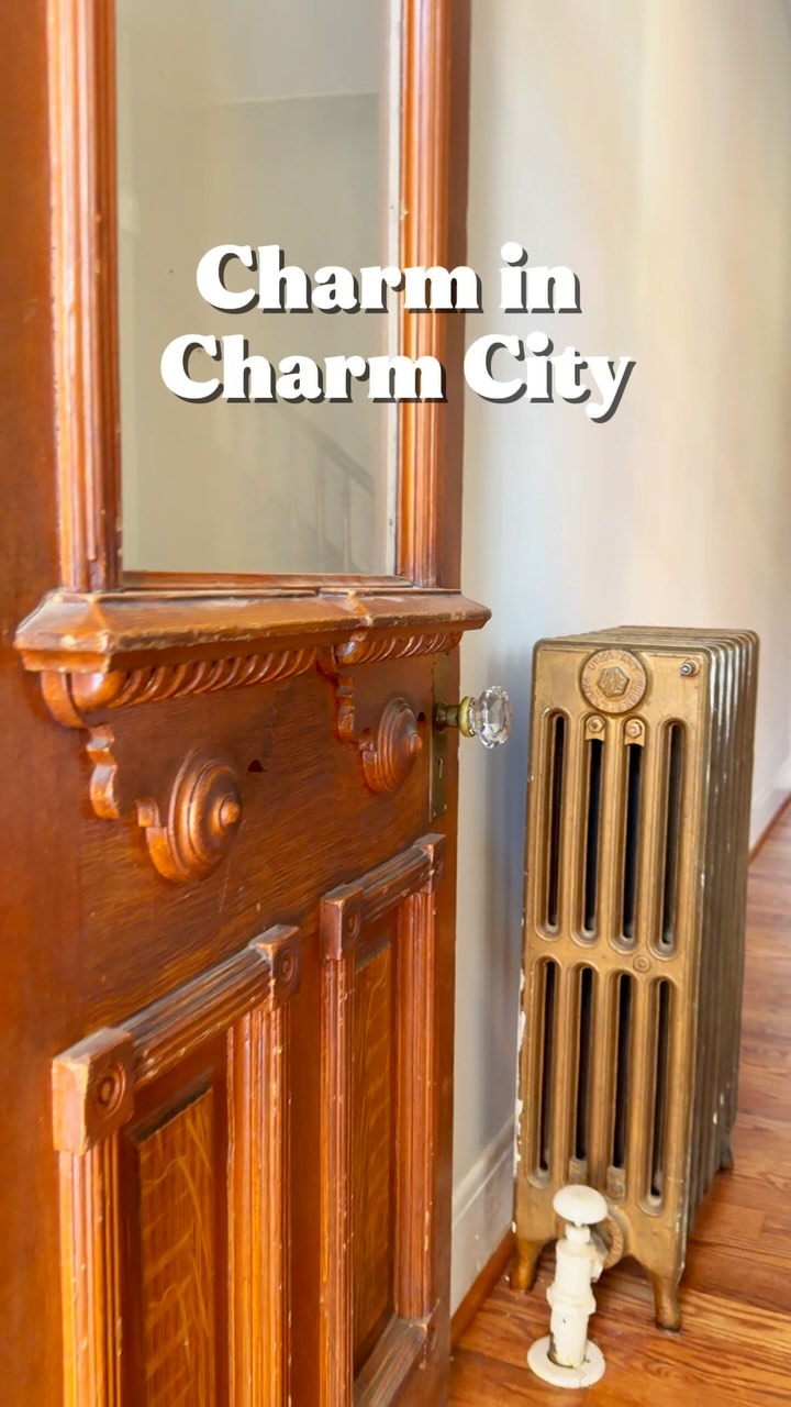 I am a sucker for character! It adds so much to a home. I love discovering these small details in homes across Baltimore. What is your favorite touch of character in a home?
#charmcity #charm #baltimorerealestate #baltimorecity #marylandhomes #marylandrealtor #baltimorerealtor #historichomes #historylover #oldhomes