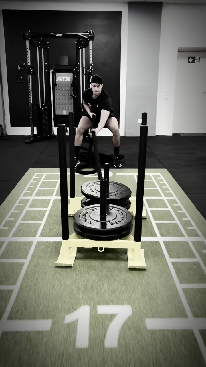 2025 - TIME TO PUT IN WORK 💥🫡
#bremen #functionalfitness #athletics #performance #workout #fitnessmotivation #fitness