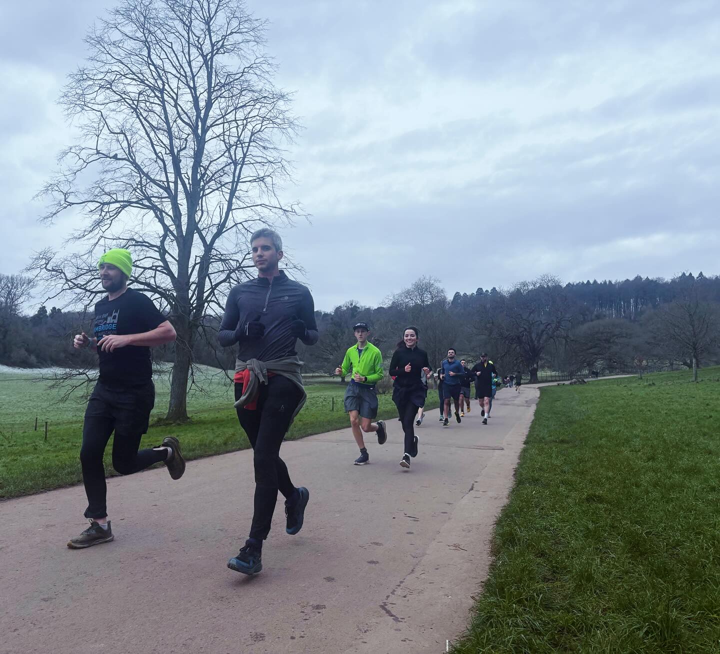Saturday mornings with the @cliftonrunningclub crew 🏃☕️🥐💛 #WinningTogether