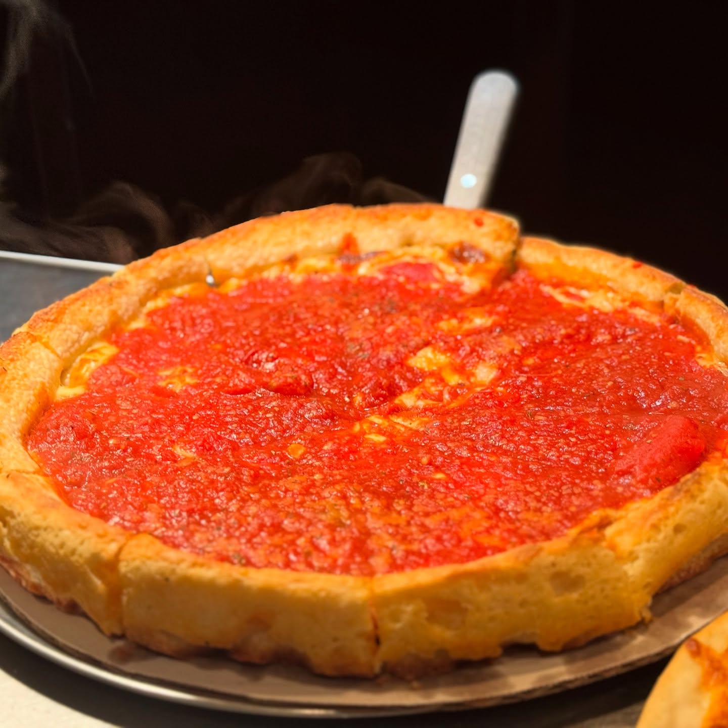 Snowy days call for fresh pasta and pizza! We’ve got you covered at Roselli’s!