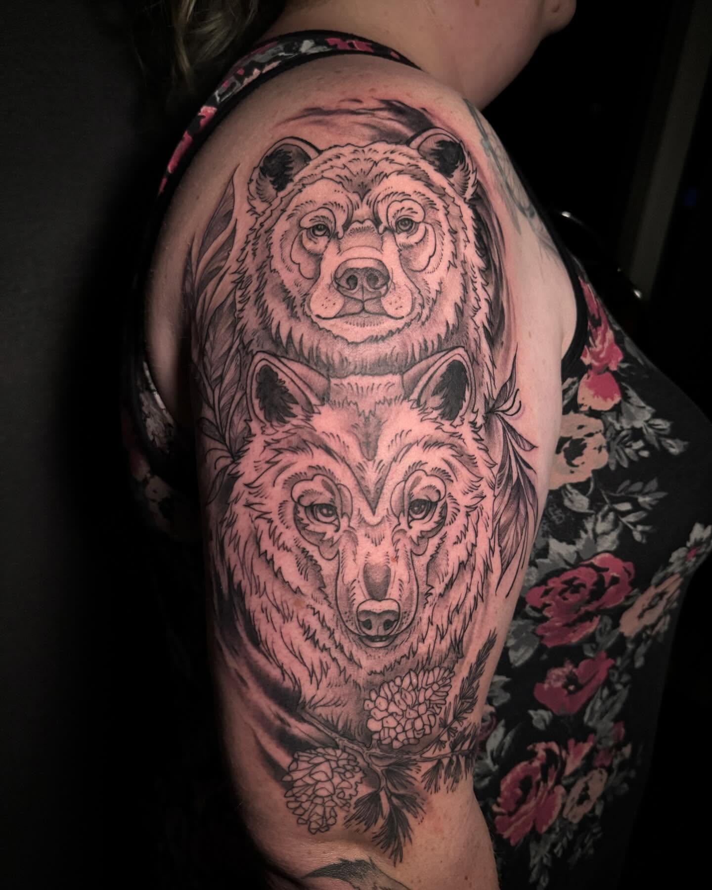 New ink, new story. Every tattoo tells a chapter of who we are. This one’s for @forceofnature1022 who has the biggest heart for animals and art. Work in progress, color next 🎨
#tattooart #inkstory #coloradoartist #denvertattooartist #tattoojourney #womenwhotattoo #blackwork