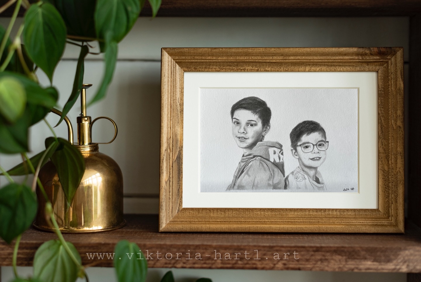 Ihr erinnert euch an den Beitrag der Tips.at Urfahr-Umgebung aus der KW 09 / 2024?
Da wurde eine Zeichnung von mir verlost und hier seht ihr nun das fertige Wunschporträt. 🫶🏻
#gewinnspiel
Danke und viel Freude nochmals damit!🥰💞
#tipsurfahrumgebung #tips #danke #zeichnen #artbyviktoria
@tips.at
.
.
.
.
.
.
.
.
.
.
.
.
.
.
.
.
(Design by Freepik)