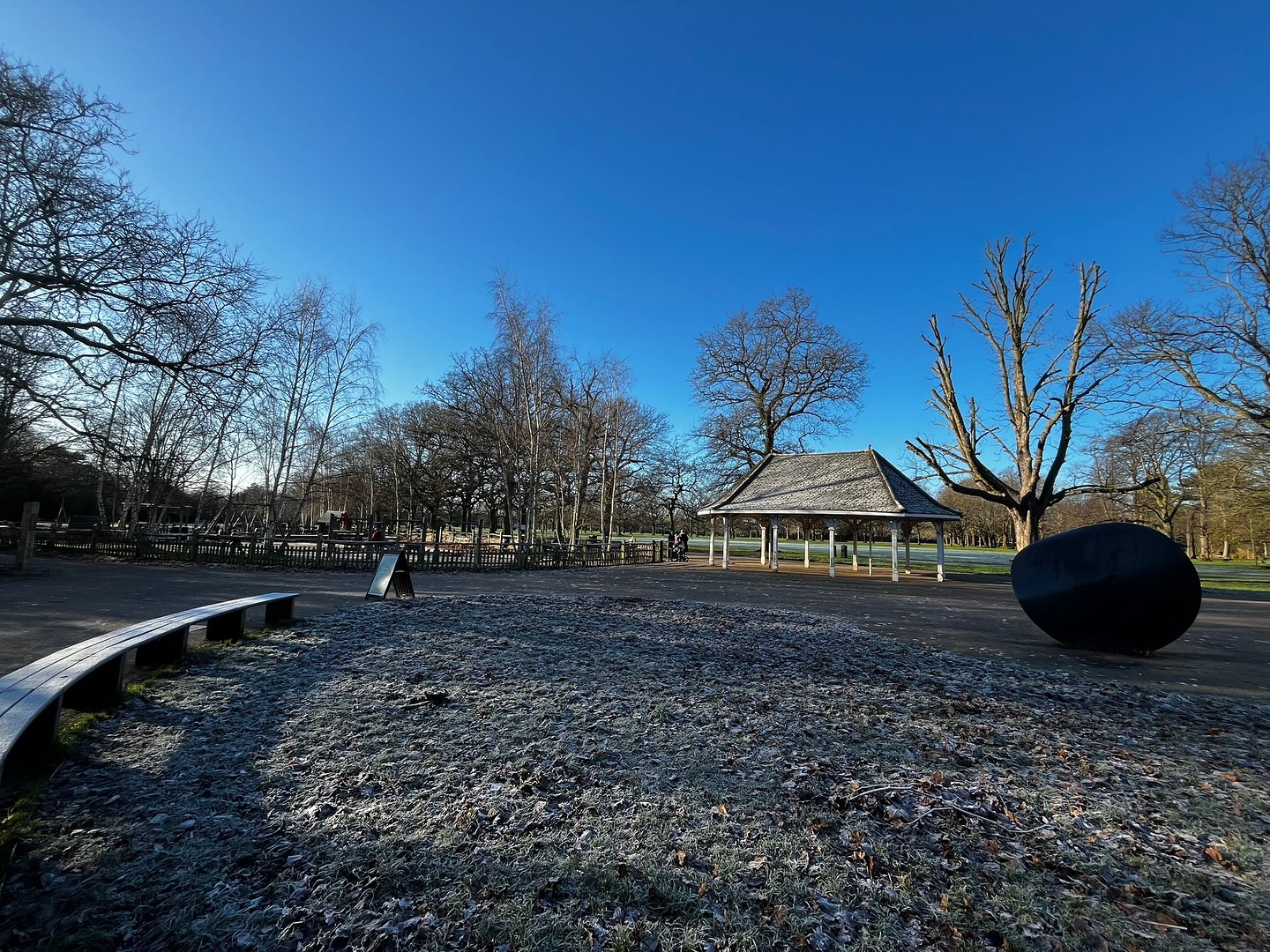 A beautiful frosty morning in Walpole Park ❄️ We’re open until 3.30pm today for our warming hot drinks and delicious seasonal soup.