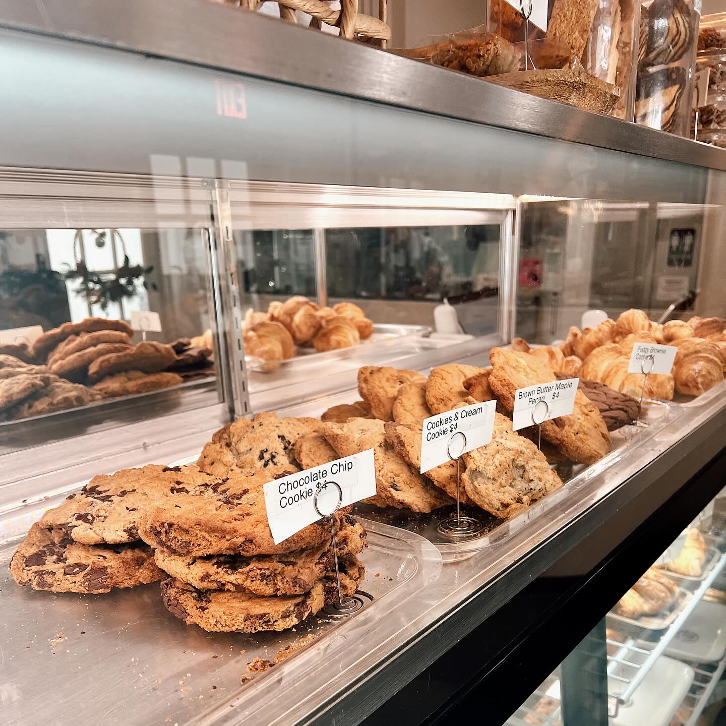 Everyone has their favorite, but mine is the classic chocolate chip, it’s dark Belgian chocolate and just melts in your mouth 🤤
What’s your favorite or what kinds of cookies do you want to see added??