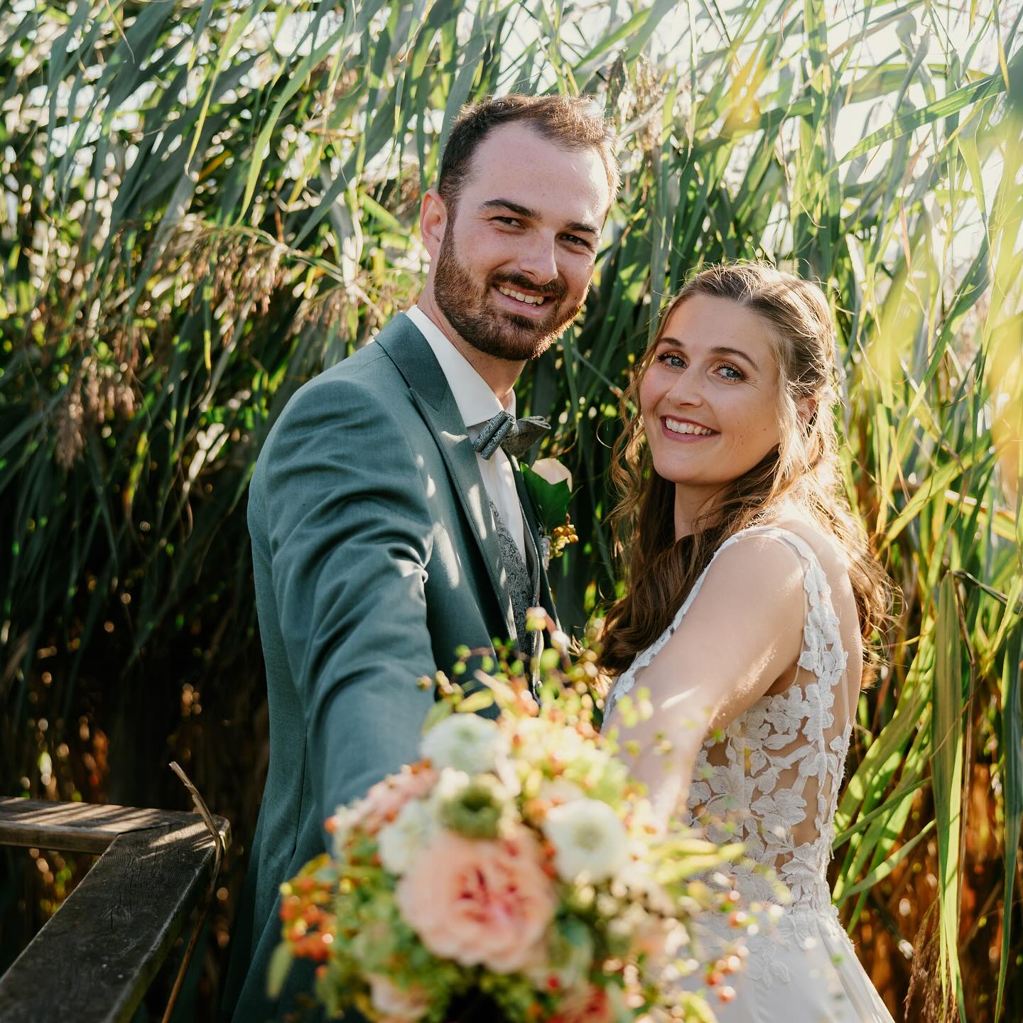 Für immer beginnt genau hier ✨
Eure Liebe, eure Geschichte - einzigartig & voller Magie.
#Hochzeit #WeddingVibes #LoveStory