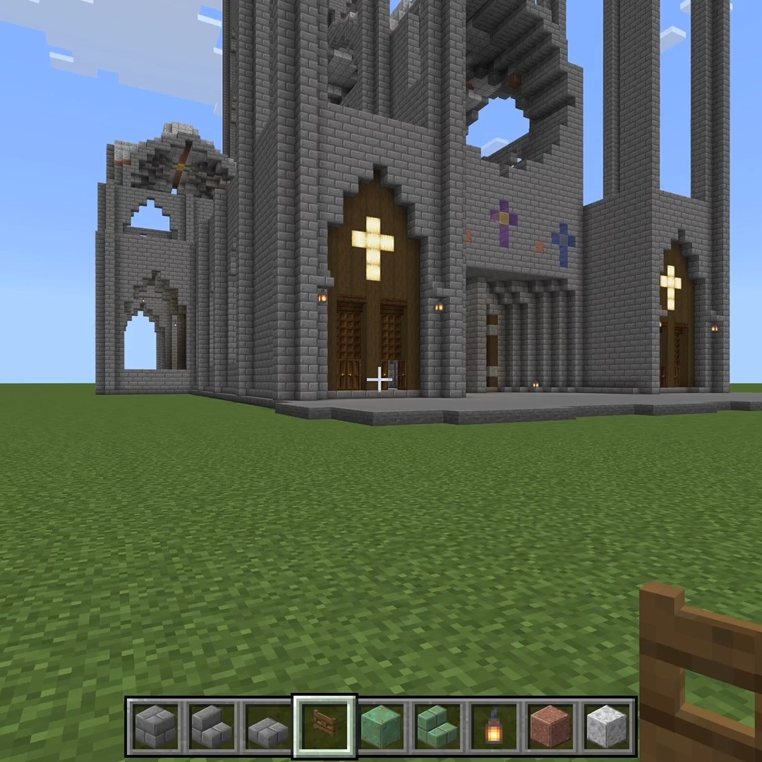 This is stuff I've done today. Started putting in roofs. Also built turrets on the main tower.