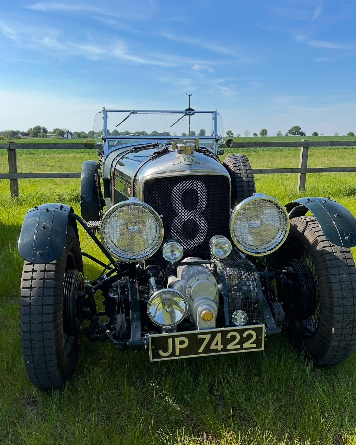 Looking forward to warmer days & getting back out in this! From organised rally’s & events to pub trips with friends this car is so much fun to drive & ride in.
This Bentley MK6 special build was a true labour of love for Ed, creating everything from the chassis up and the end result is a stunning blower re-creation
#bentley #bentleymotors #blowerbentley #bentleymk6 #classiccar #classiccars #classiccarsdaily #restoration #fabrication #paintwork #carsofinstagram #vintagecars #frontendfriday