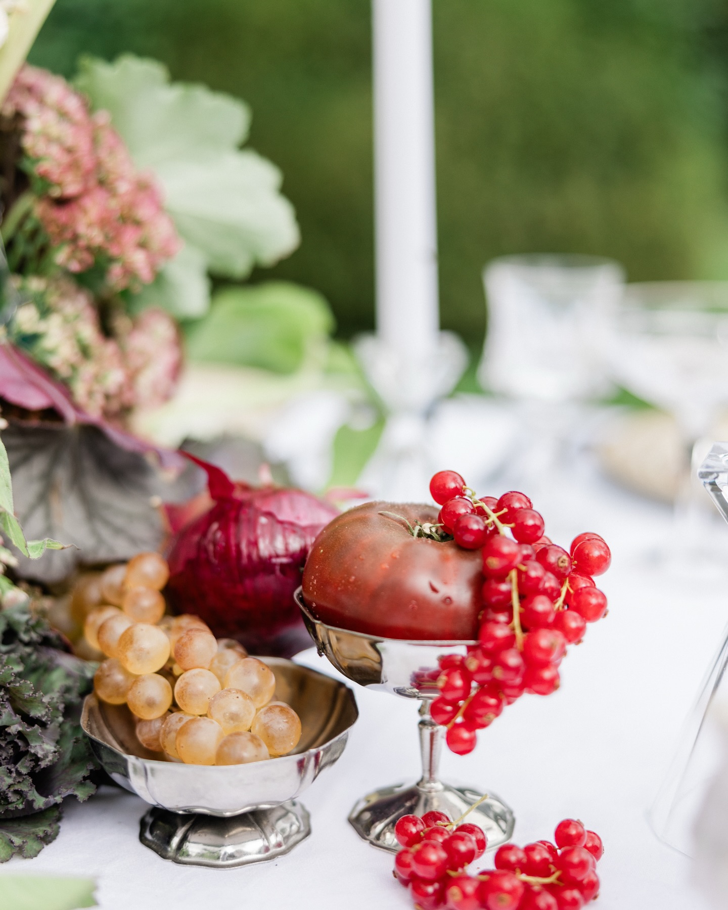 Playing with fruits, veggies and color: the limitless opprtunities of creativity and design when working in the wedding industry 🍅🍇✨
As seen on @weddingchicks
Venue @chateaudemeridon
Planning @enamoredandmotion
Floral designer@midsummer_k
Photography @pascal.vo and @st.ggot
Videography @ggot_film
Bridal accessories @bellabelleshoes
Bridal Designer @madebride
Beauty @jiyoungyangbeauty
Jewlery @artanerparis
Stationary @letteringbygrg
#LuxuryWeddingPlanner #DestinationWeddingPlanner #WeddingInspiration #LuxuryWeddings #BellaBelleShoes #WeddingDetails #ElegantWeddings #DestinationWedding #RomanticWeddings #WeddingStyle
#LuxuryWeddingIdeas #WeddingShoes #ChicWedding #WeddingGoals #FrenchWedding #ProvenceWedding #WeddingPlannerLife #LuxuryEventPlanner
#DreamWeddings #BridalStyle #WeddingElegance #WeddingDesign