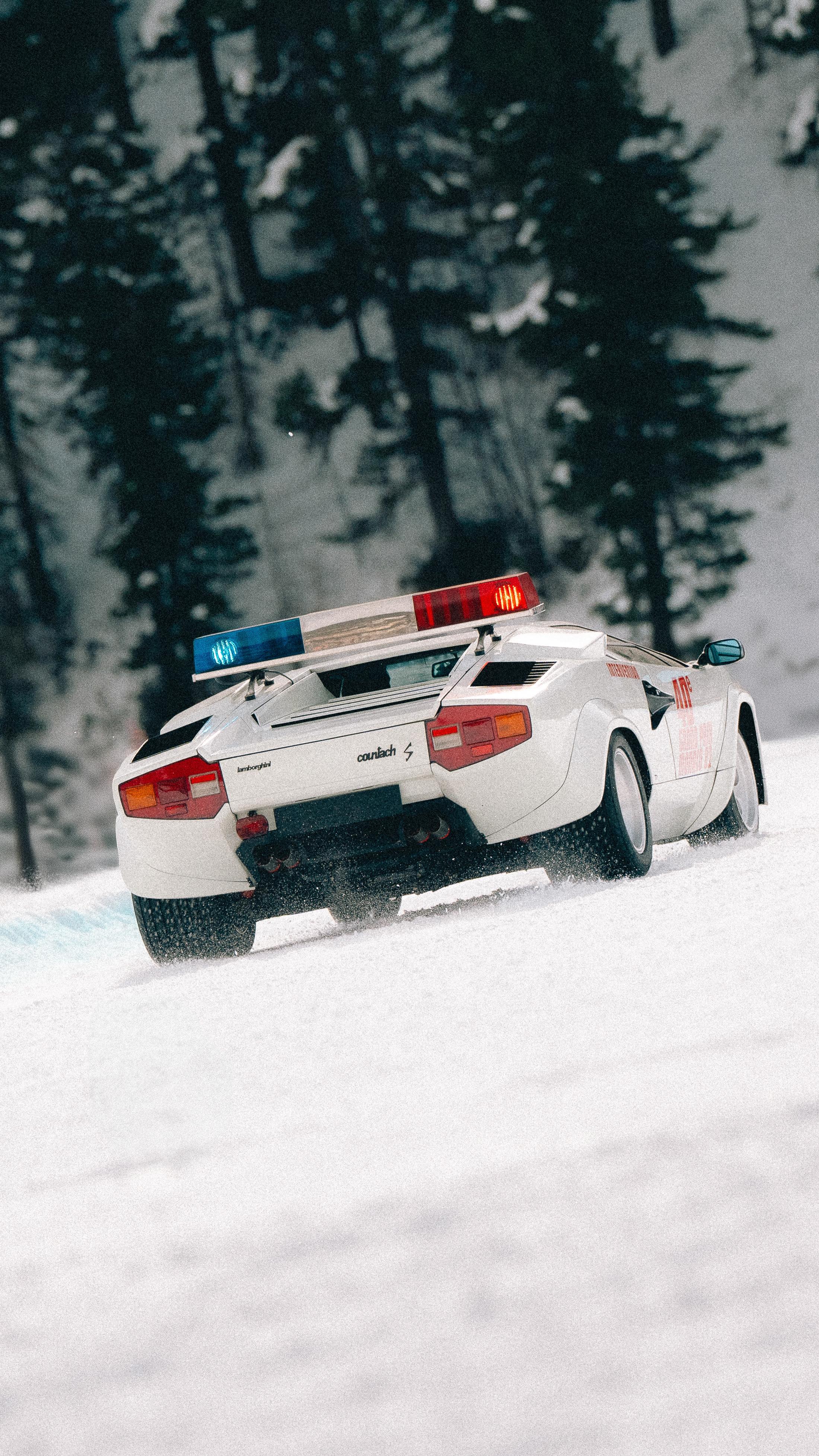 Good vibes only. 🏁
Another year of making St. Moritz the epicentre of the Alps.
#theice #stmoritz #ski #concours #theicestmoritz #thegentlemanracer