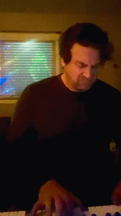 I haven’t done a 2024 SmytheWrap yet, as I’ve been thinking about friends who had a tumultuous end to their year, and to varying degrees are still navigating trauma. Wrote this in the weekend with them in mind: “Genesung” - a German word for recovery. ❤️🩹
.
.
.
#piano #healing #recovery #genesung #2025 #newmusic #mindful #thoughtful #friends