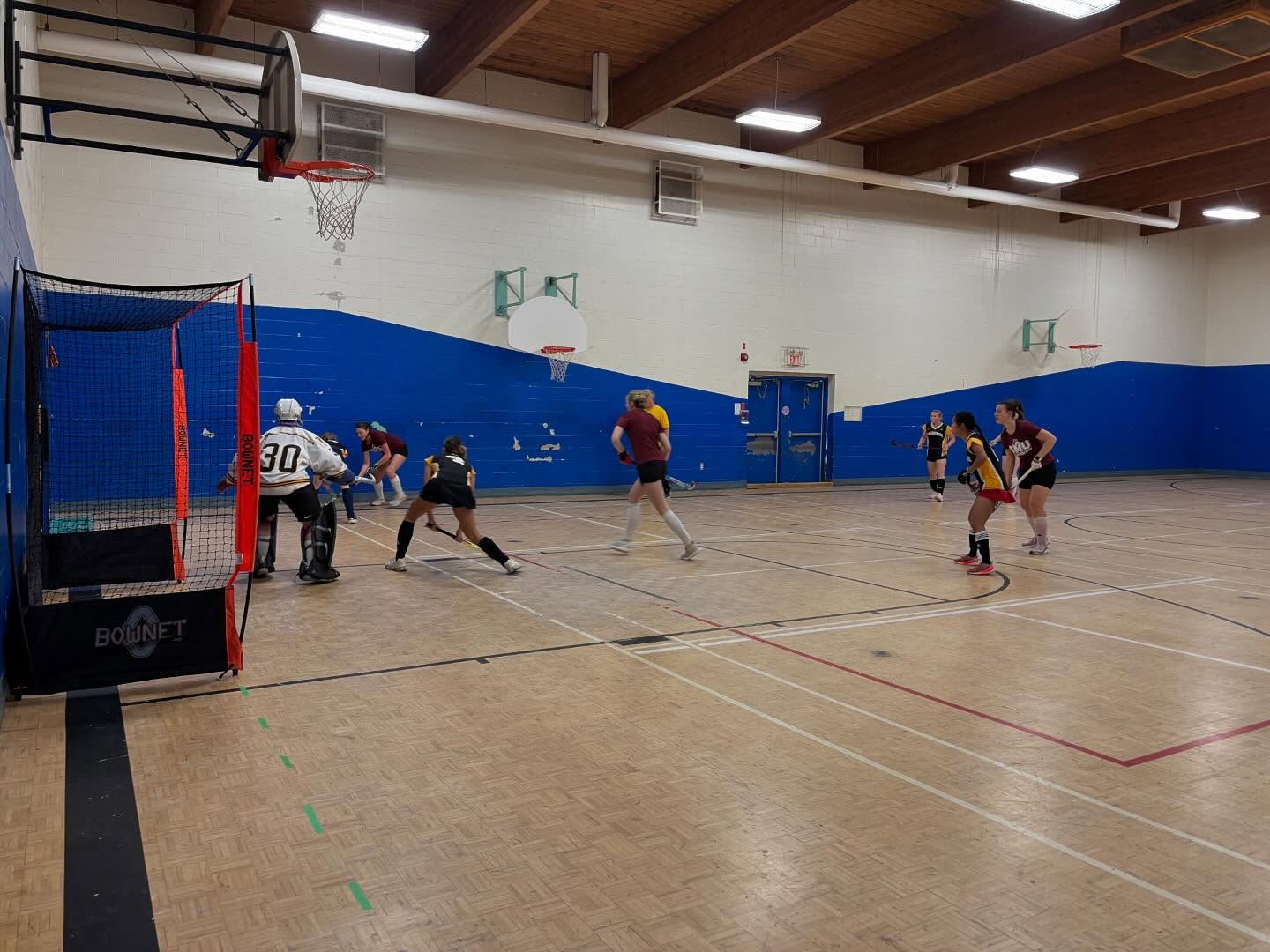 Women’s league kicked off today with some close scoring games!
SMU 5 vs DAL 5
Panthers 6 vs U18 4